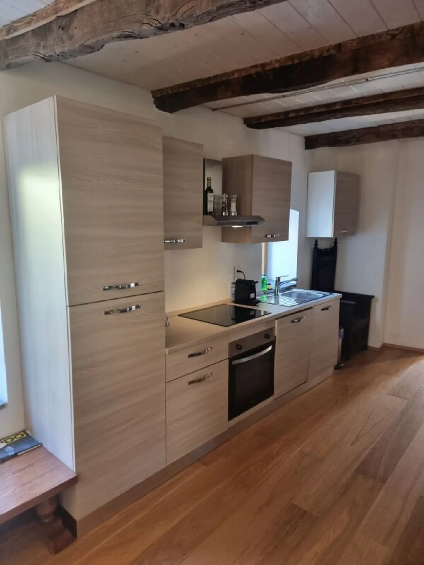Superbe appartement 2 pièces dans un Rustico rénové avec parking - Photo 4 sur 9