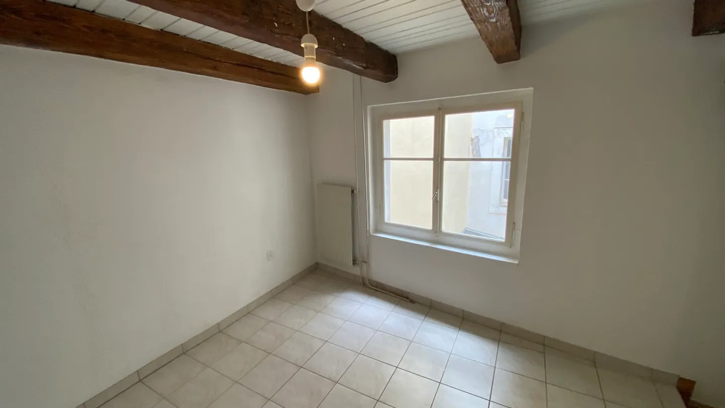 Charming Apartment in Porrentruy - Photo 4 of 10
