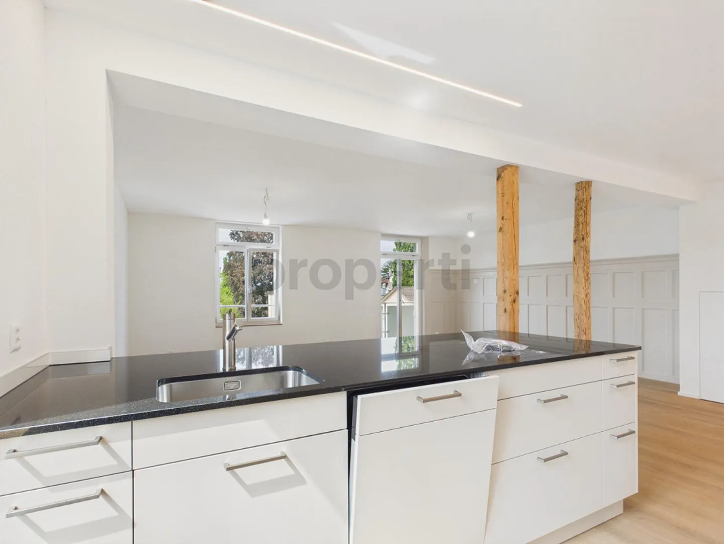 Maisonette moderna ristrutturata di 4,5 stanze con balcone a Rheineck - Foto 11 di 23