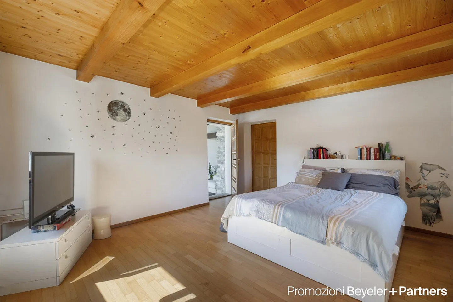 Wohnen mit Stil – 5 Zimmer Wohnung mit zwei Terrassen in Losone, Zweitwohnsitz - Foto 9 von 15