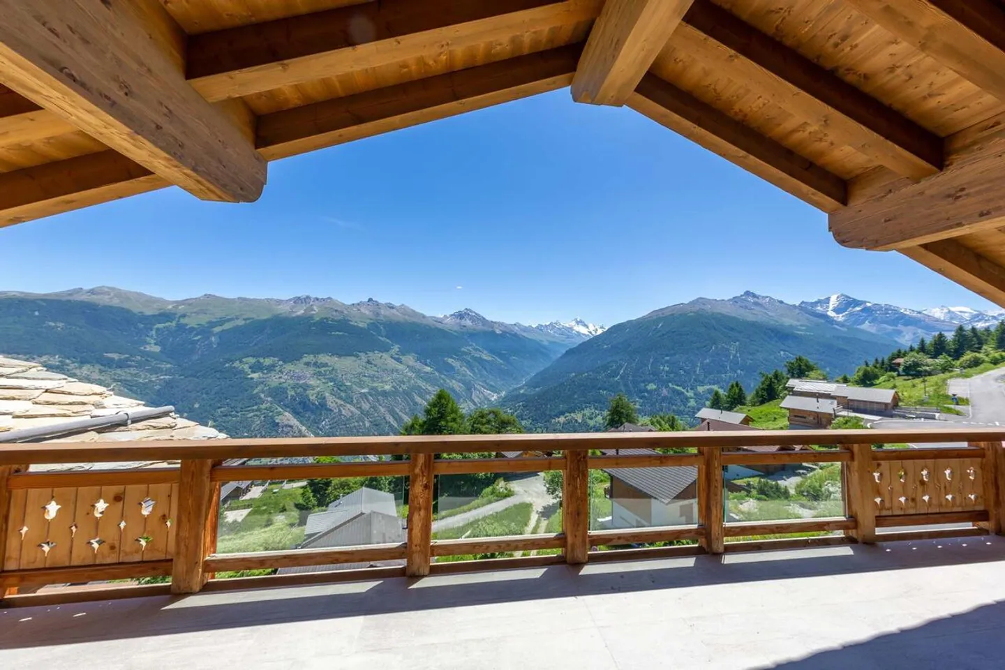 LETZTE GELEGENHEIT - Neue Penthouse-Wohnung in einer Zweitwohnung - Dixence Resort-Komplex - Foto 1 von 16