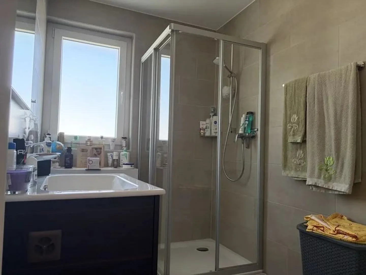 Charmant Appartement 4.5 pièces - Photo 6 sur 8