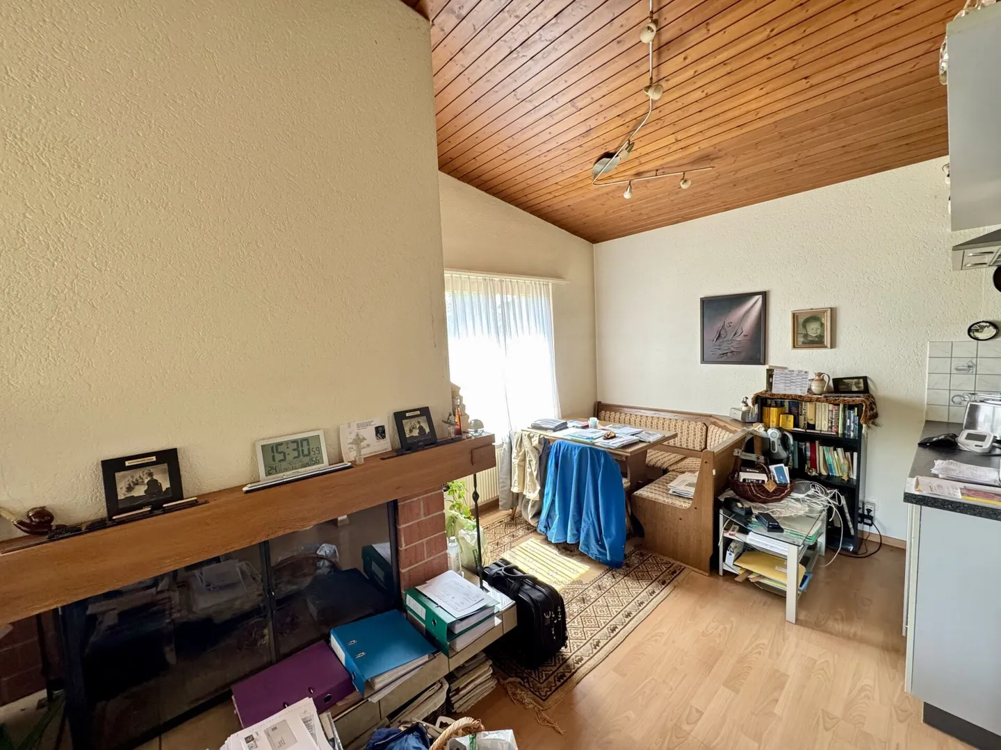 Casa unifamiliare con appartamento separato e grande terrazza - Foto 12 di 25