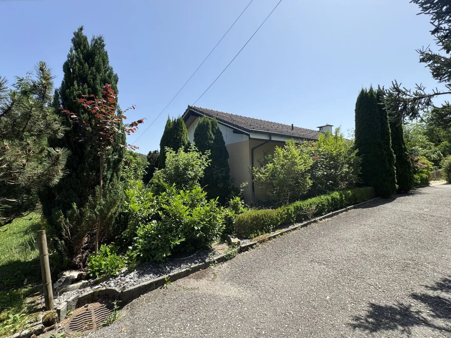 Casa unifamiliare con appartamento separato e grande terrazza - Foto 6 di 25