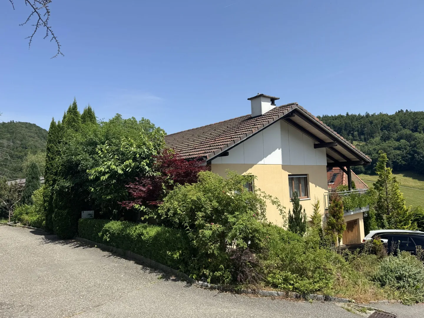 Casa unifamiliare con appartamento separato e grande terrazza - Foto 7 di 25