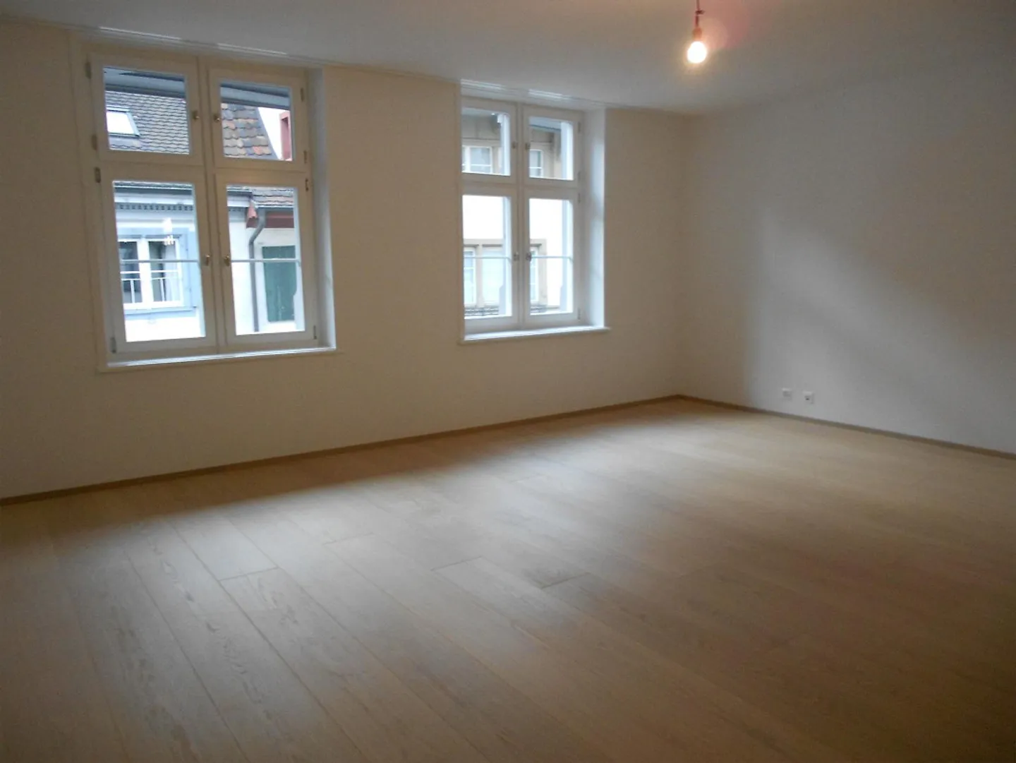 Appartement moderne dans la vieille ville - Photo 5 sur 7