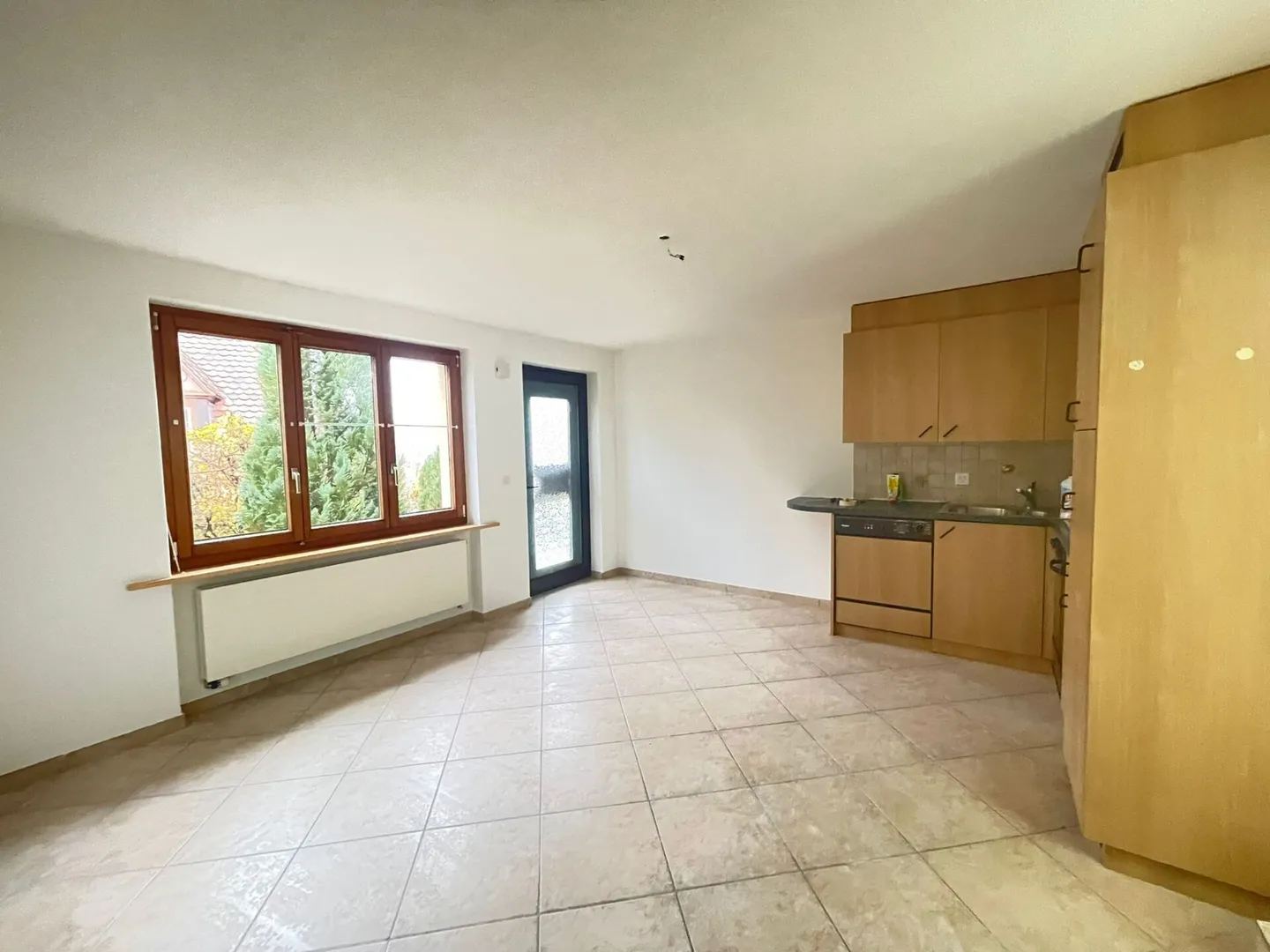 Casa unifamiliare con appartamento separato e grande terrazza - Foto 21 di 25