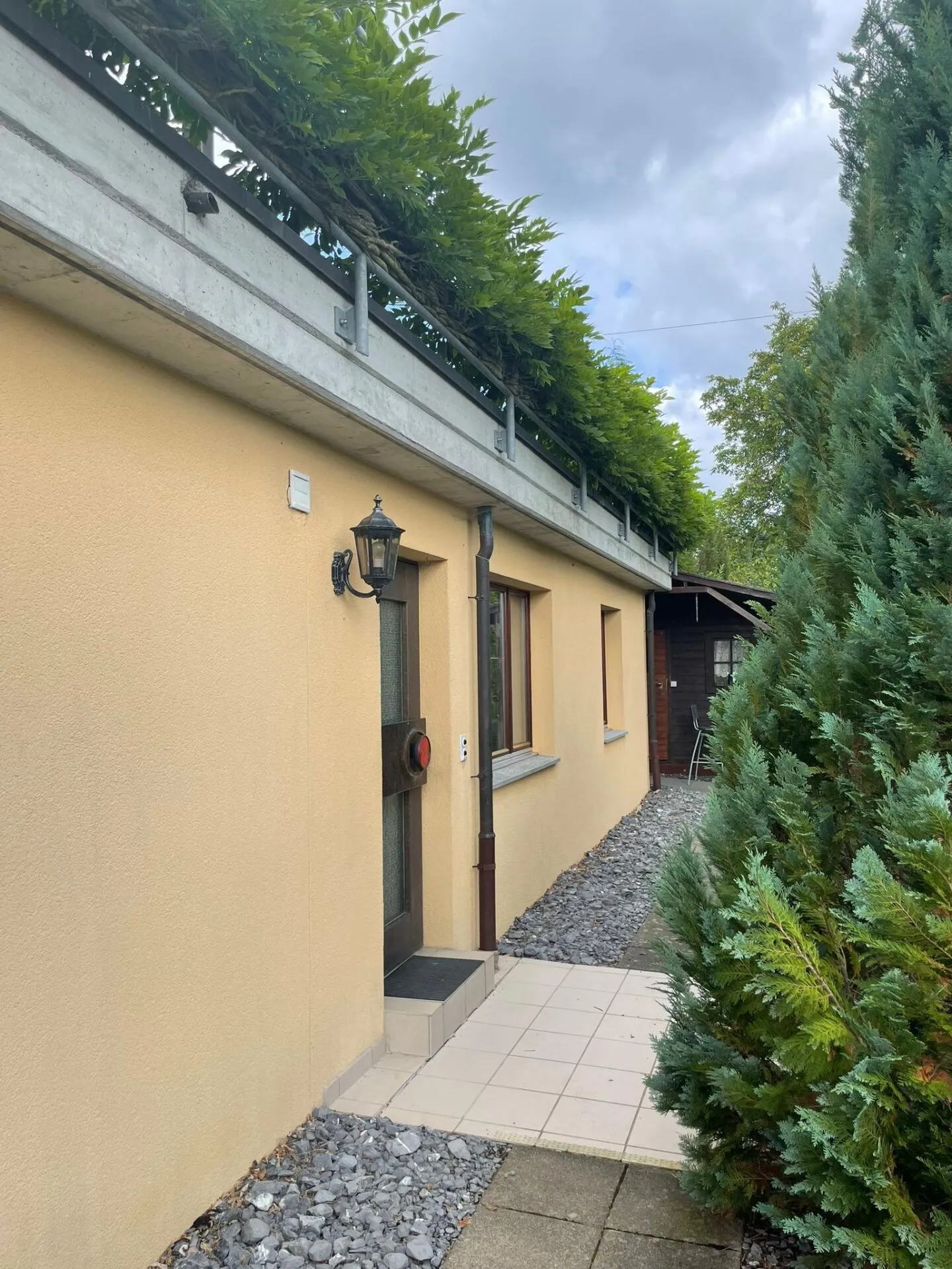 Casa unifamiliare con appartamento separato e grande terrazza - Foto 25 di 25