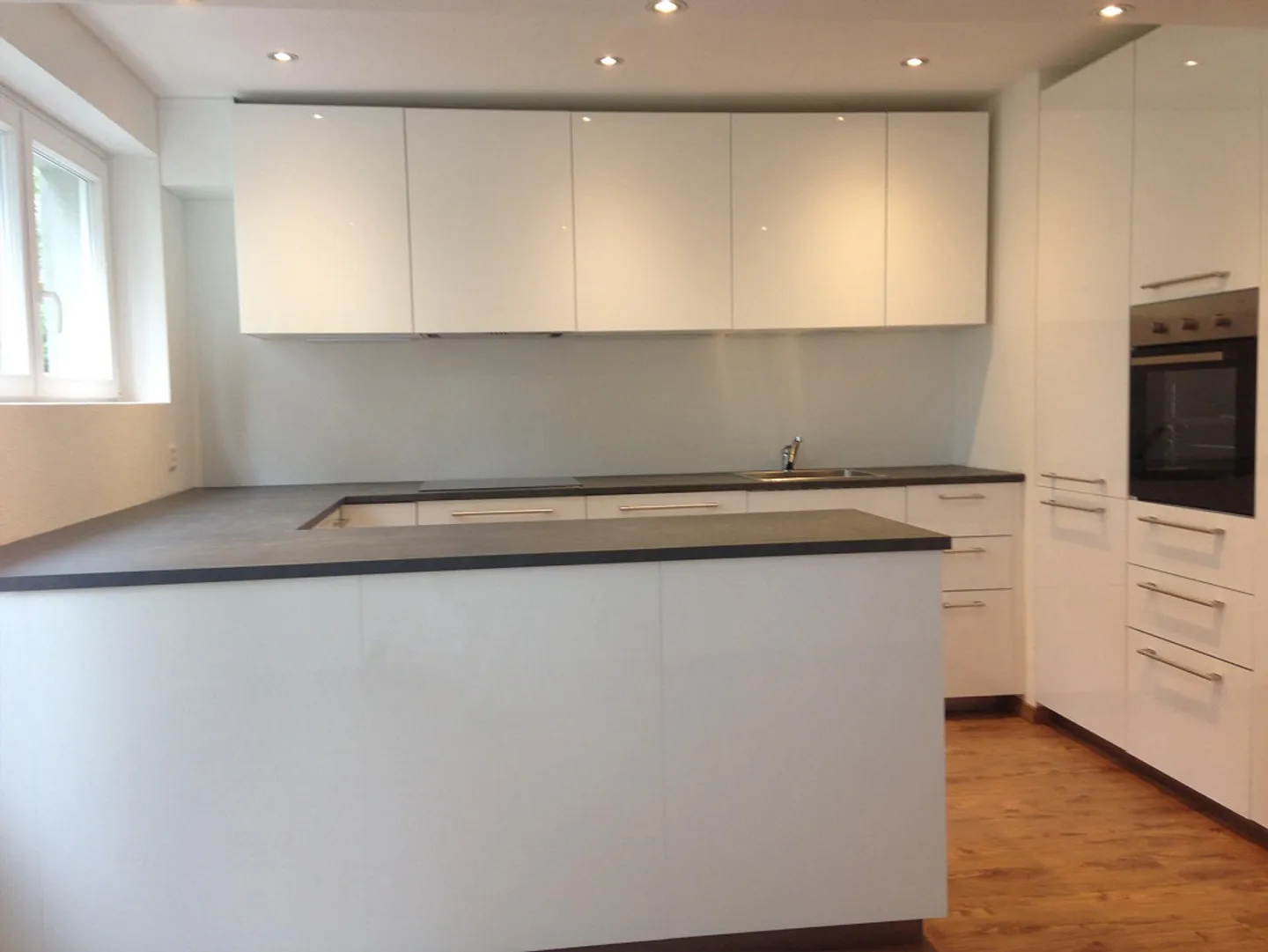 appartement lumineux et ensoleillé de 4,5 pièces - Photo 3 sur 25