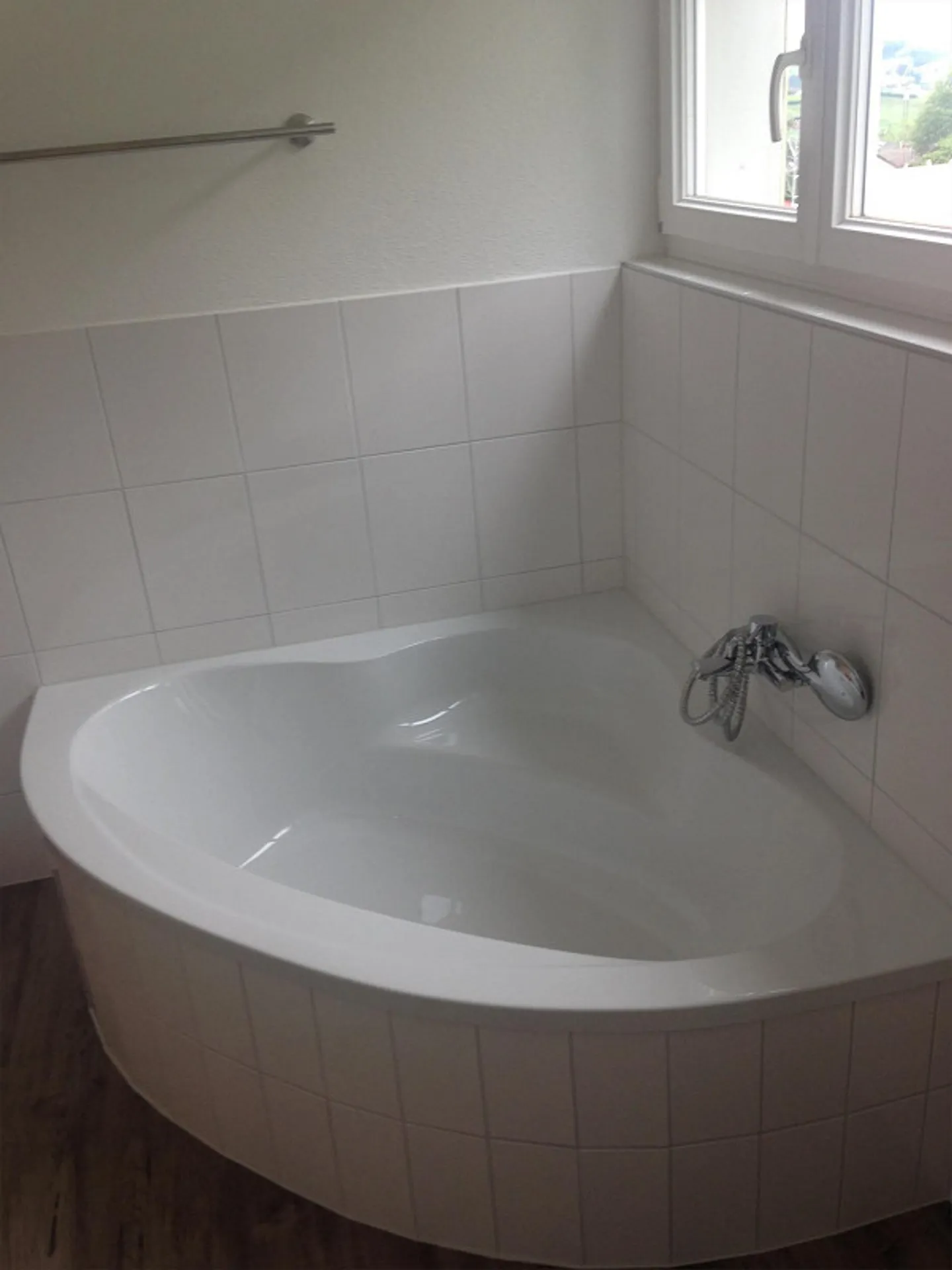 appartement lumineux et ensoleillé de 4,5 pièces - Photo 8 sur 25
