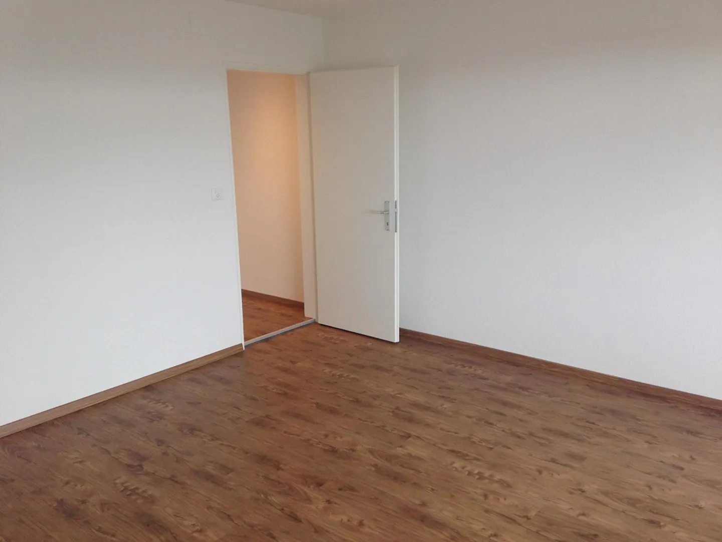 appartement lumineux et ensoleillé de 4,5 pièces - Photo 15 sur 25