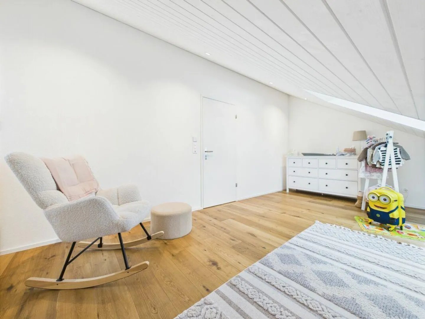 Comme Neuf et Prêt à Emménager Maison de 6 Pièces - Photo 11 sur 15