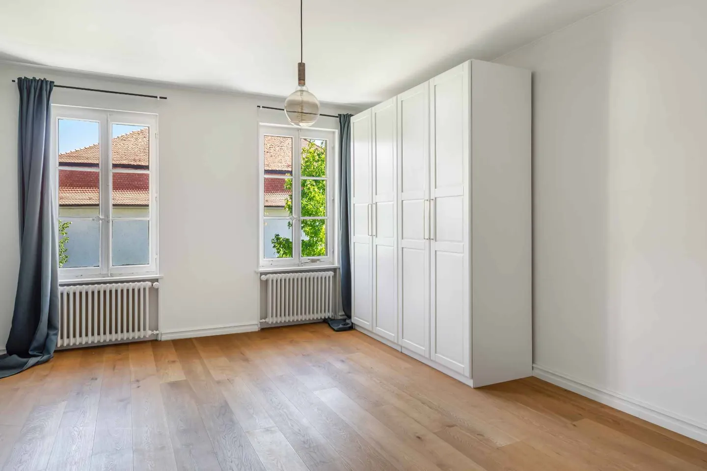 Elegant Master House in Moudon - Photo 6 of 10