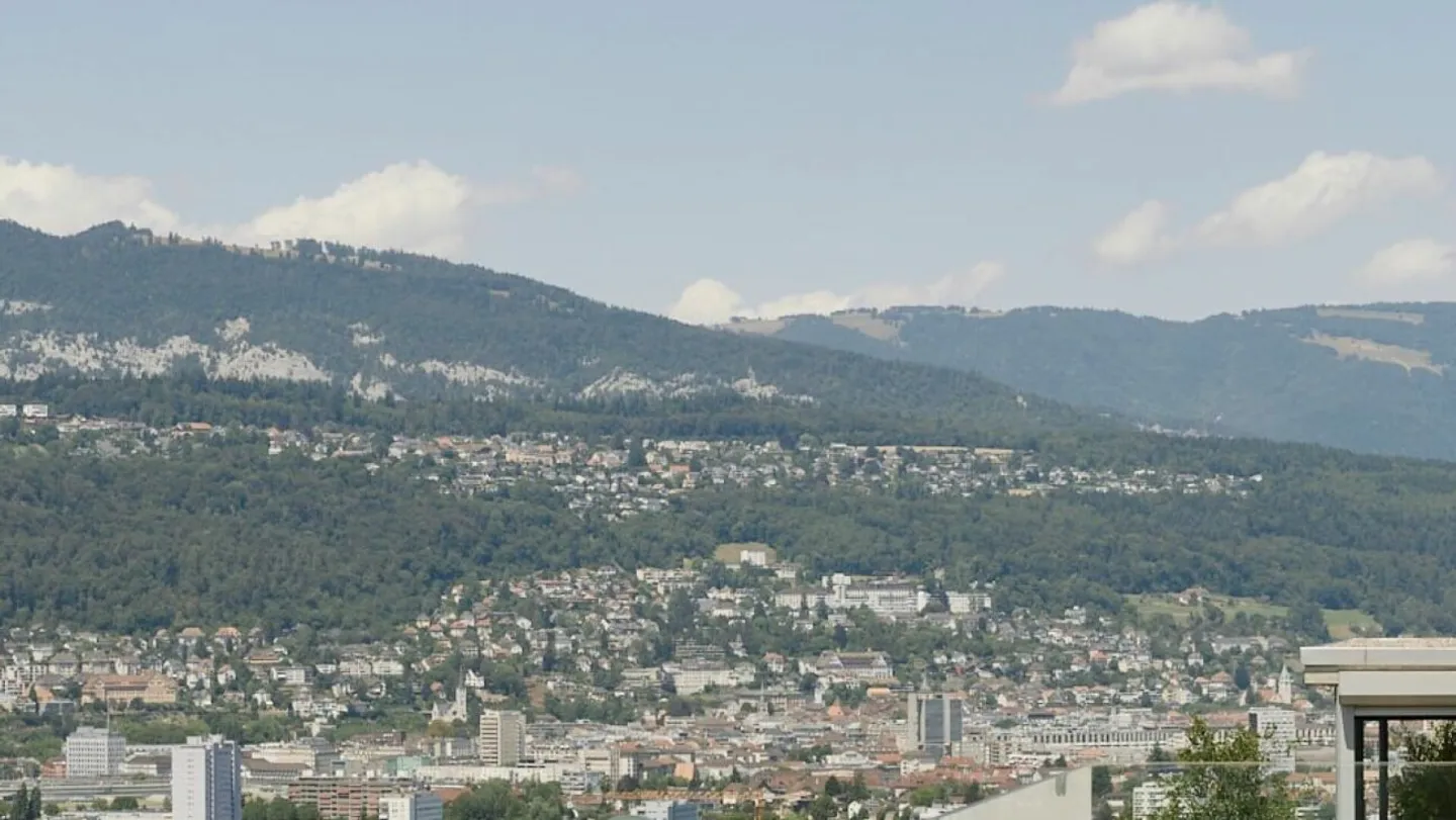 Appartement en attique avec vue dégagée - Photo 12 sur 13