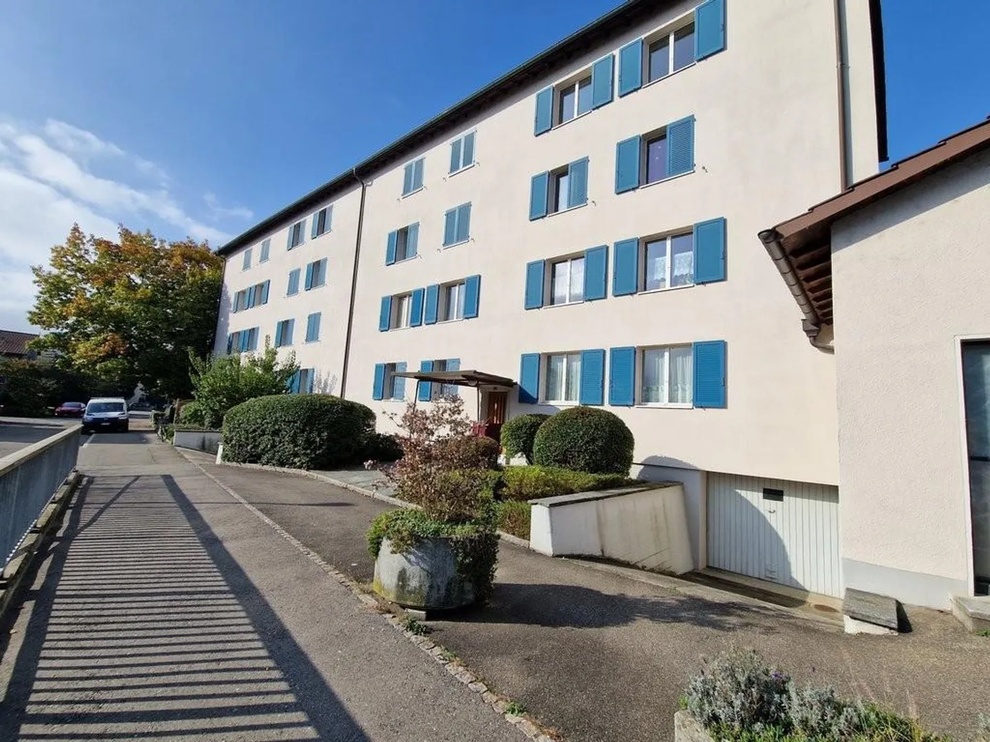 Freshly renovated apartment with new kitchen - Photo 1 of 8