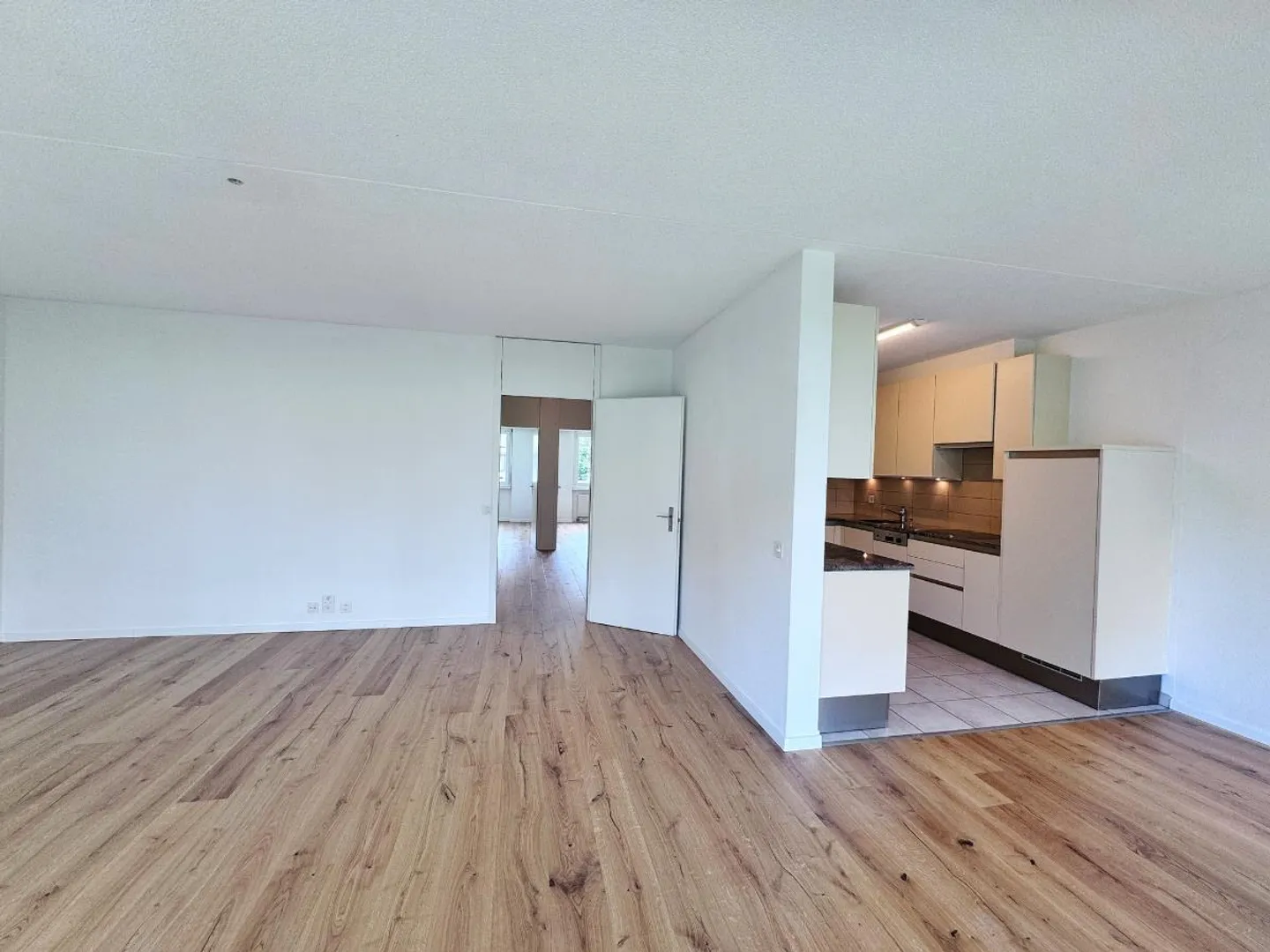 Helle 3.5 Zimmer Wohnung - Foto 2 von 5