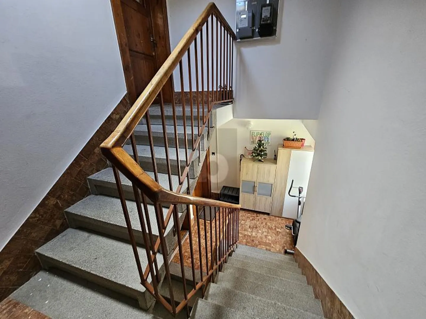 4,5 % DE RENDEMENT NET AVEC 5 UNITÉS D'HABITATION - Photo 4 sur 6