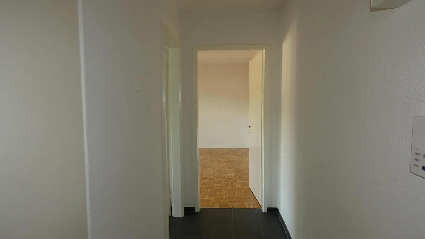Appartement 2.0 pièces à Laufen - Photo 2 sur 8