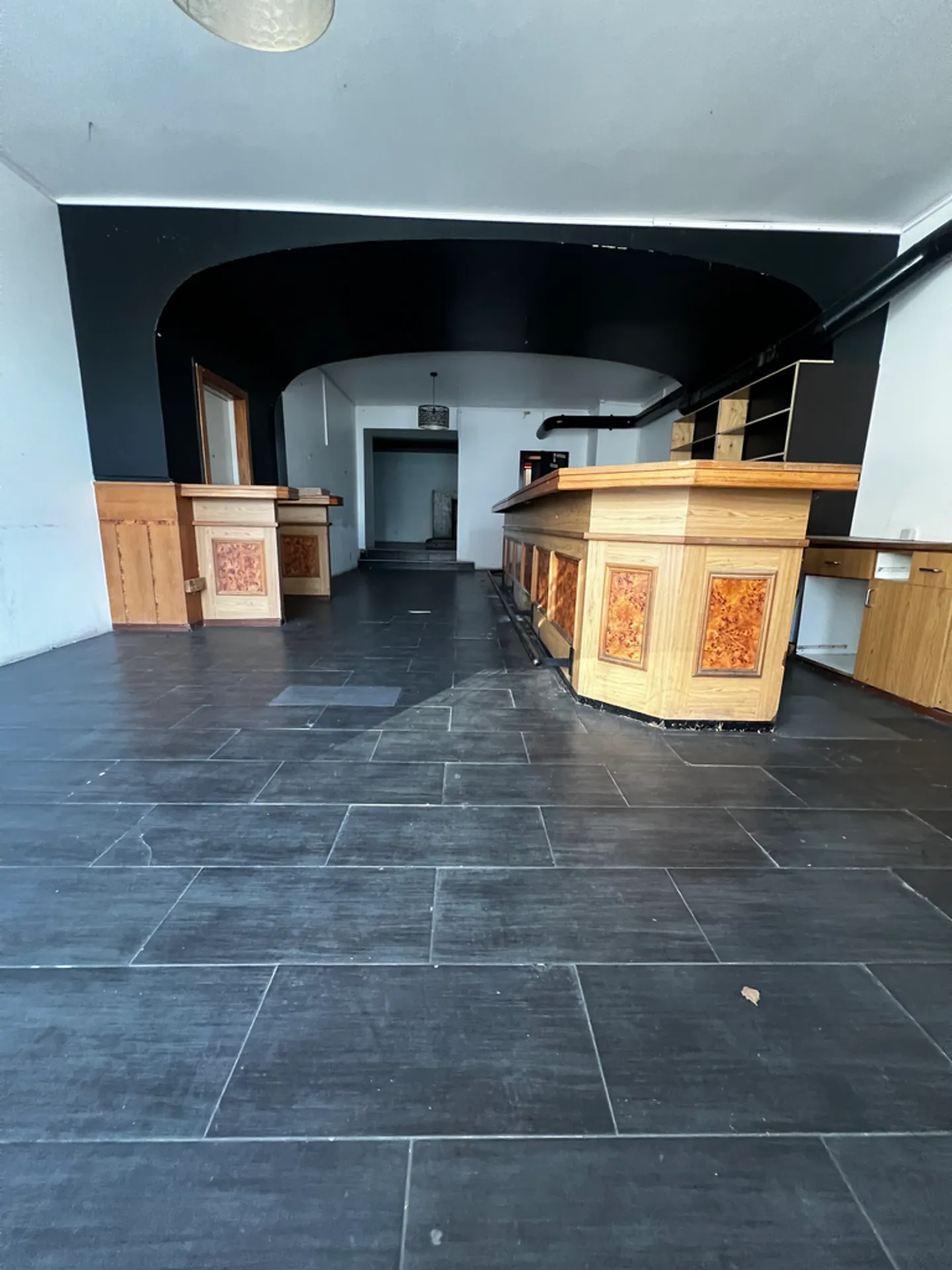 Commerce - Photo 3 of 3