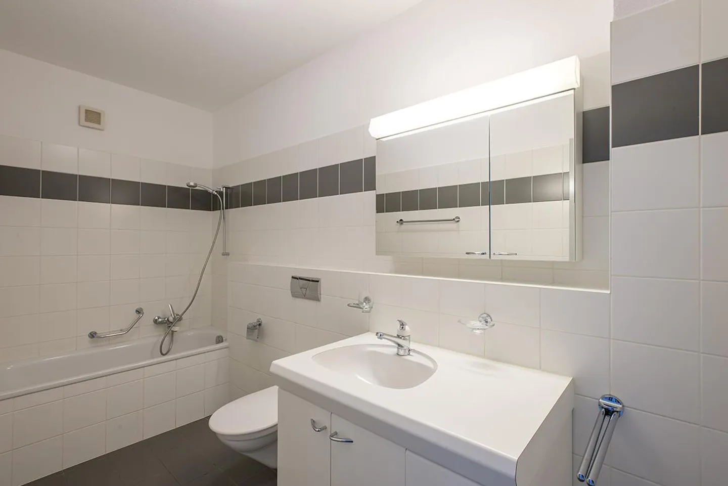 Appartamento Incantevole Vicino al Centro - Foto 4 di 7