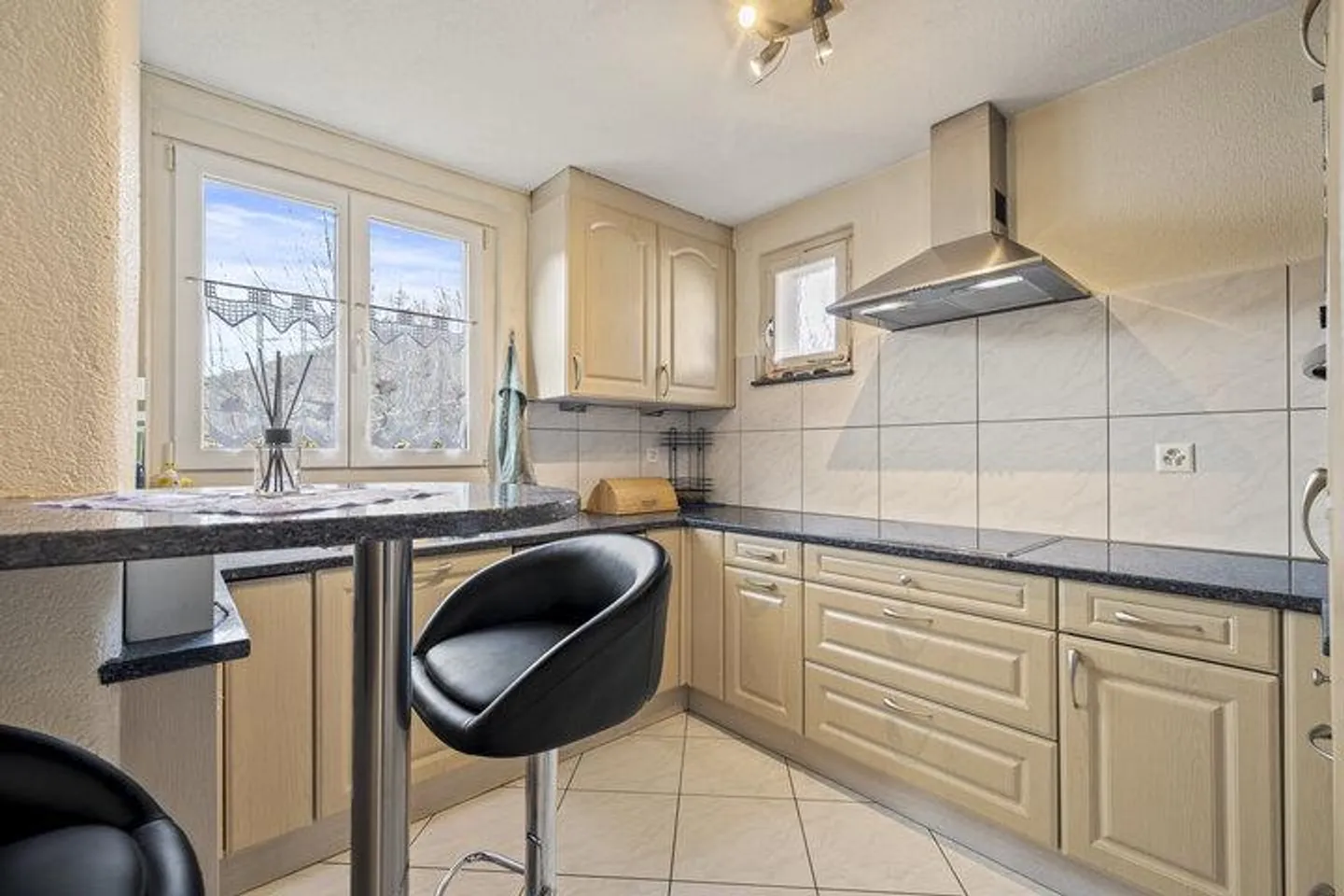 Detached Single-Family House in the Tösstal - Photo 3 of 8