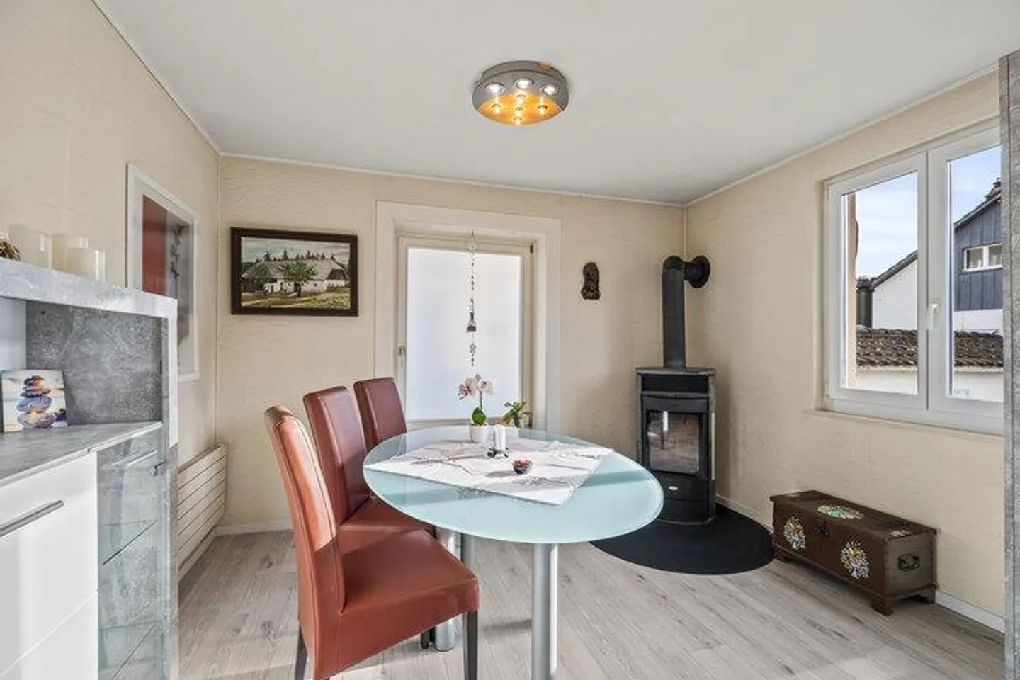 Detached Single-Family House in the Tösstal - Photo 2 of 8