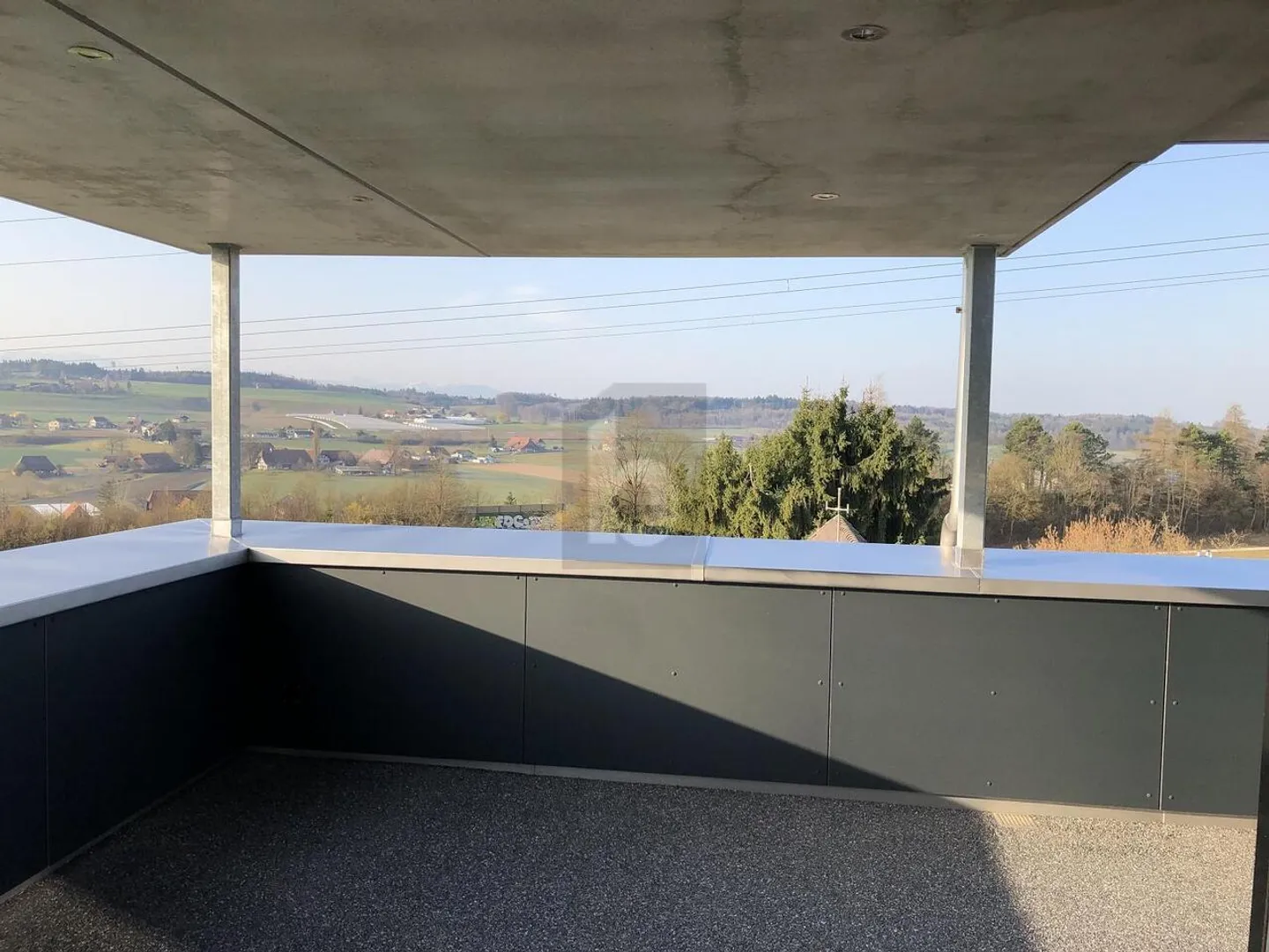 SPACIOUS AND MODERN WITH A VIEW OF THE ALPS - Photo 1 of 6