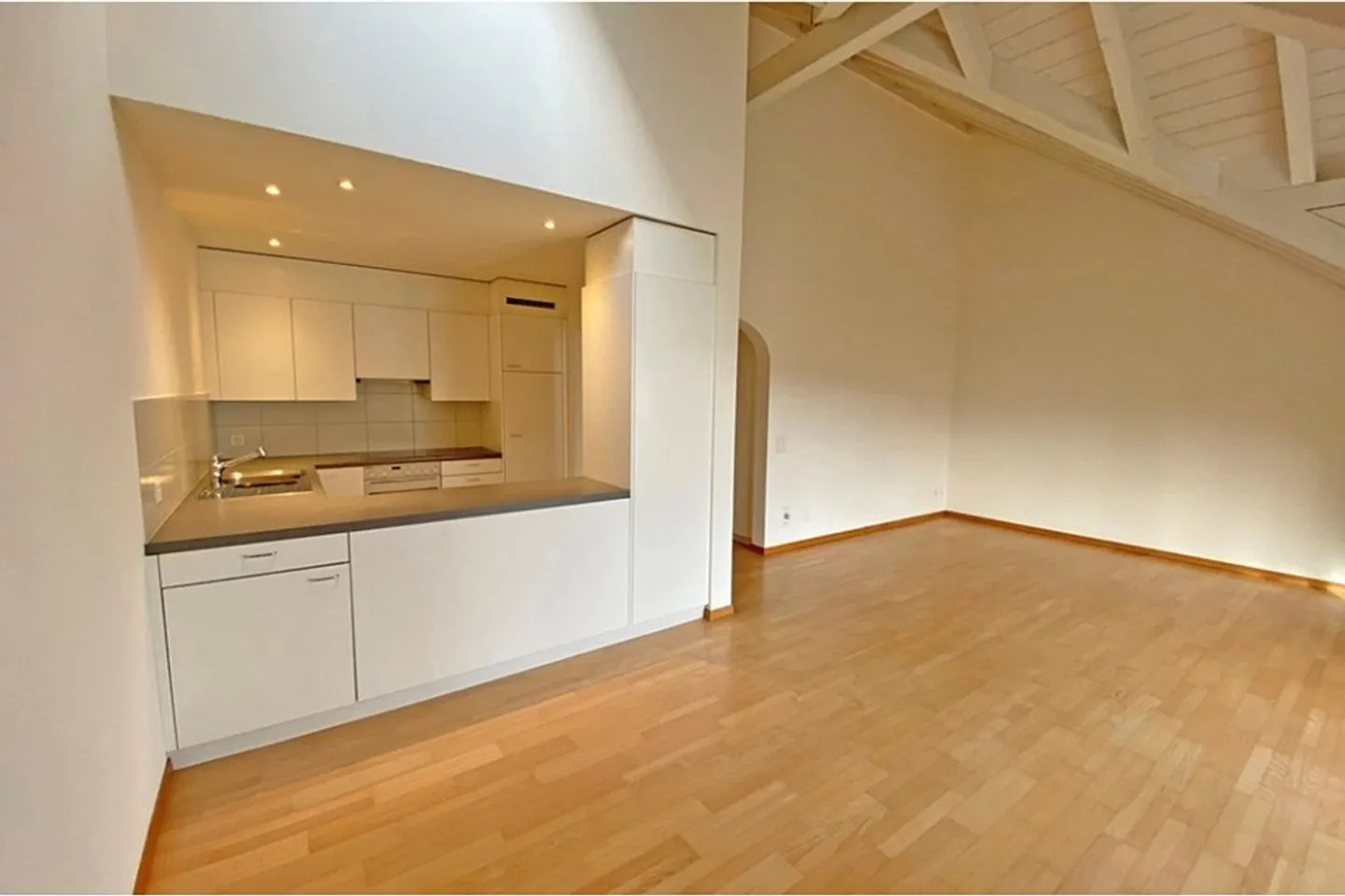 Geräumige Wohnung in ruhiger Lage - Foto 8 von 13