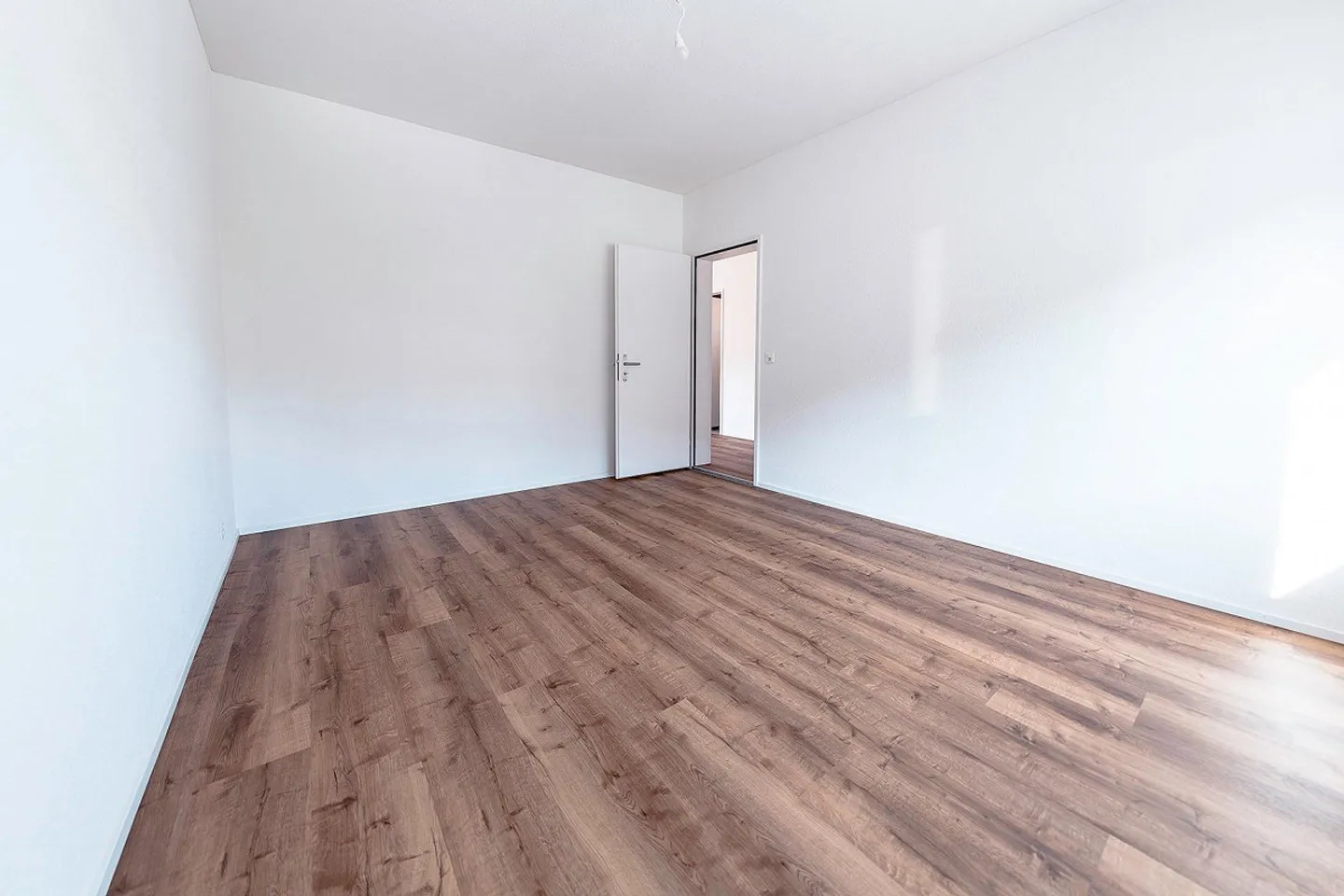 Stilvolle Attikawohnung mit Balkon - Foto 8 von 13