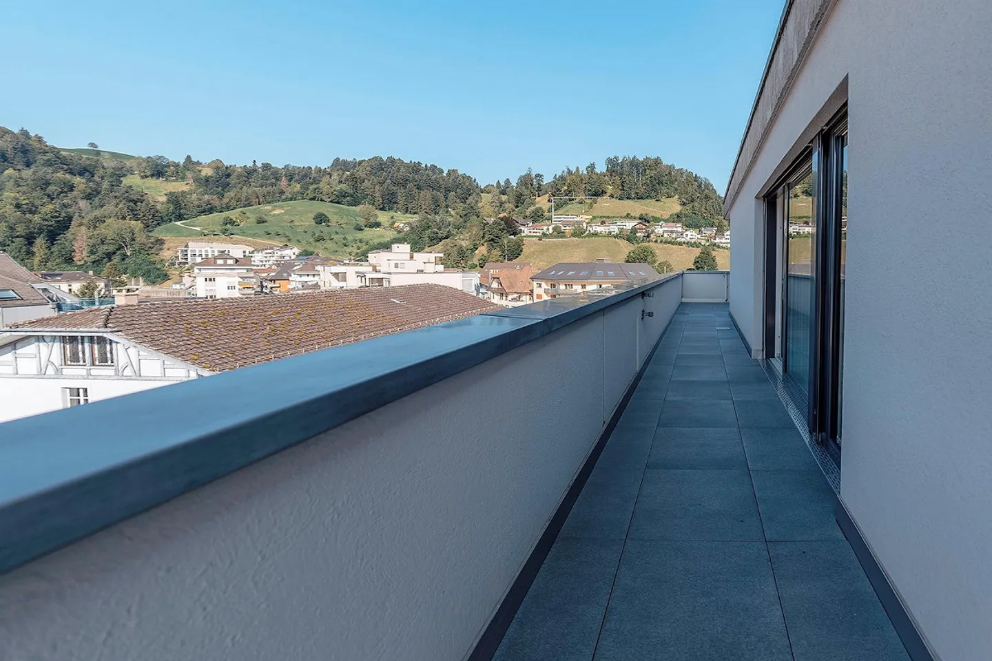 Stilvolle Attikawohnung mit Balkon - Foto 11 von 13