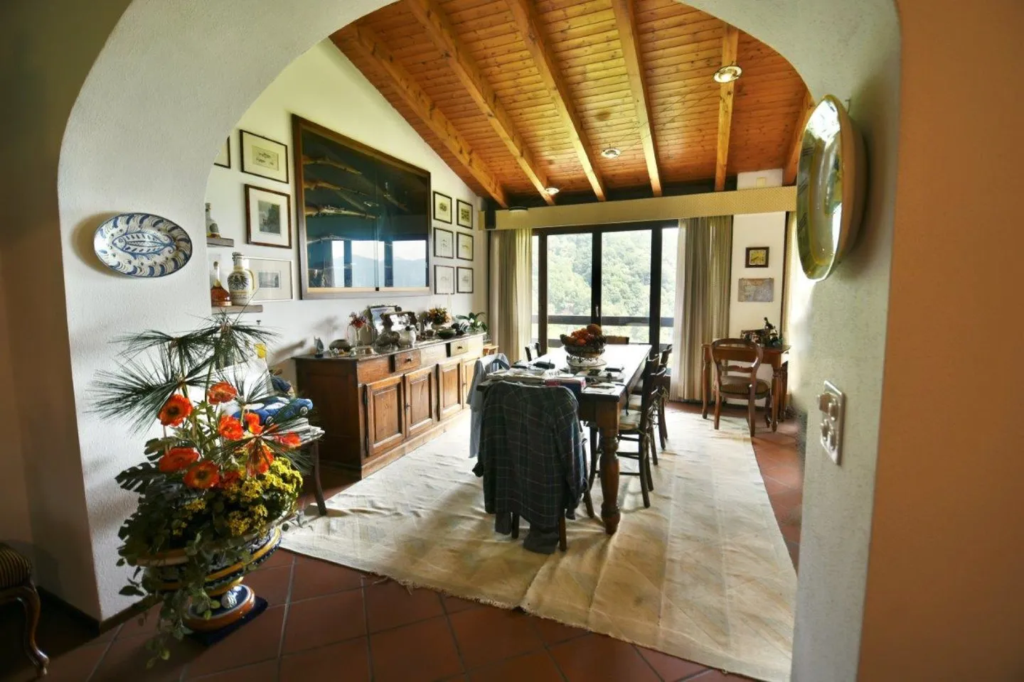 Casa ticinese con grotto, rustici e tanto terreno - Foto 5 di 15