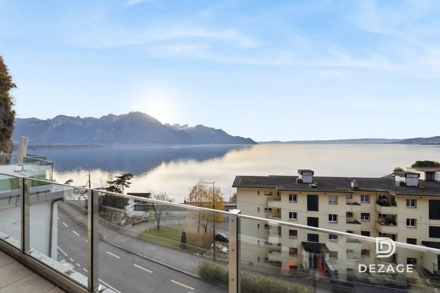 Attico moderno - Vista spettacolare sul Lago di Ginevra e sulle montagne, a pochi passi da Montreux e dal lago - Foto 2 di 11
