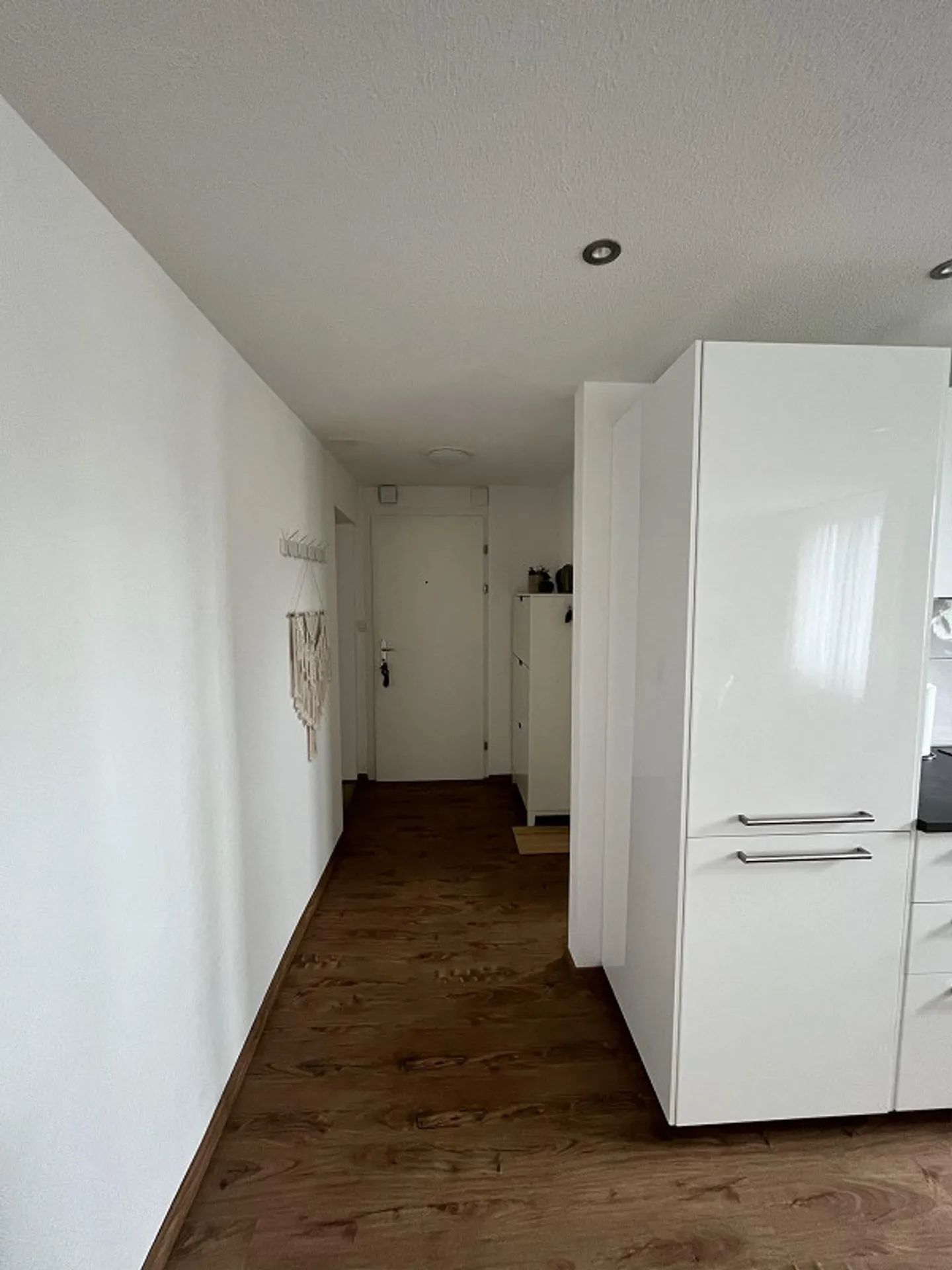 Affordable, bright 3.5 room apartment - Photo 4 of 10