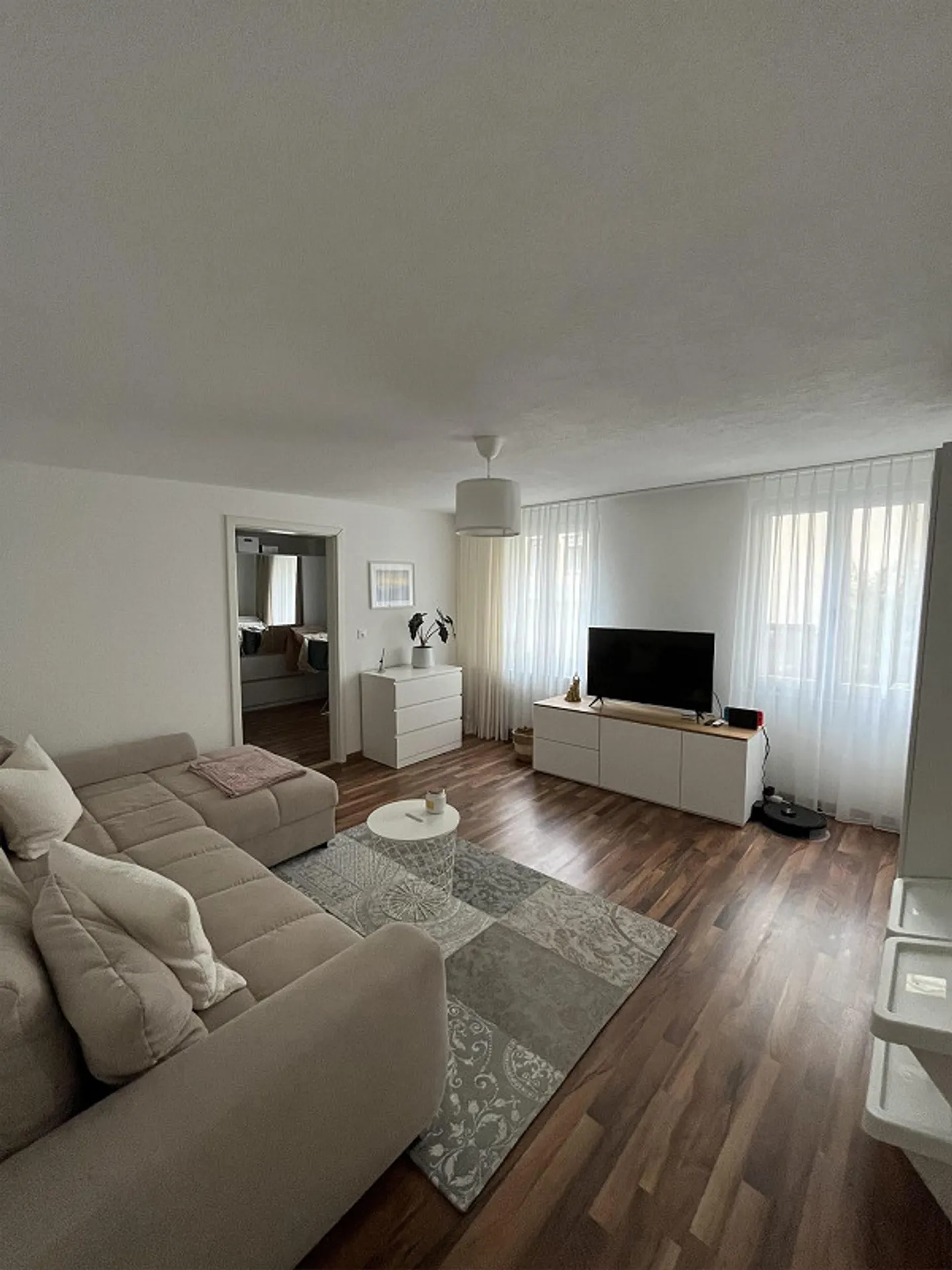Affordable, bright 3.5 room apartment - Photo 7 of 10