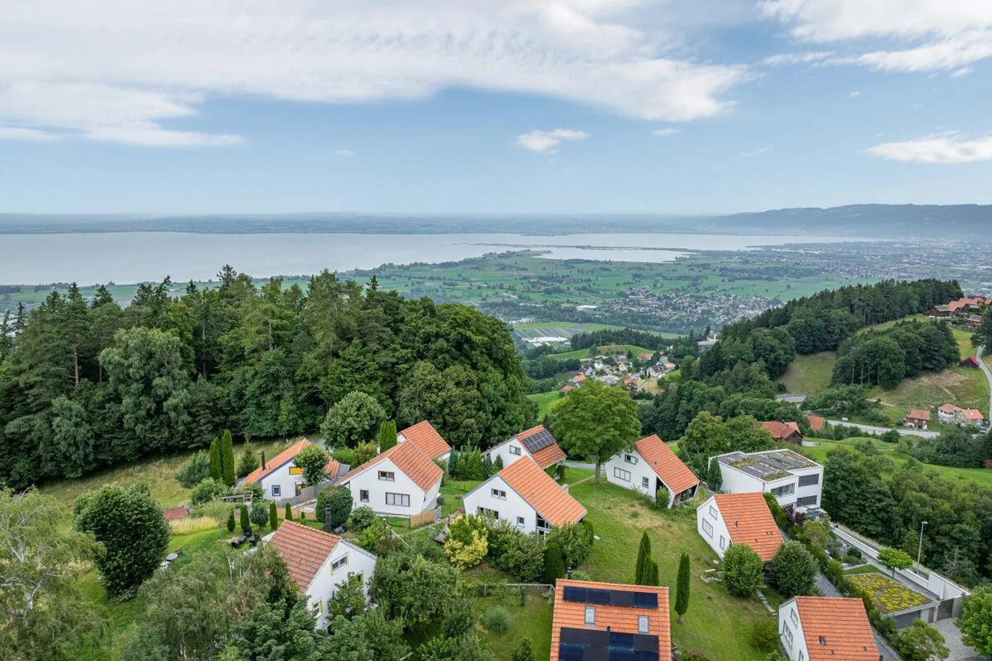 Charmantes Ferienhaus mit Aussicht - Foto 3 von 13