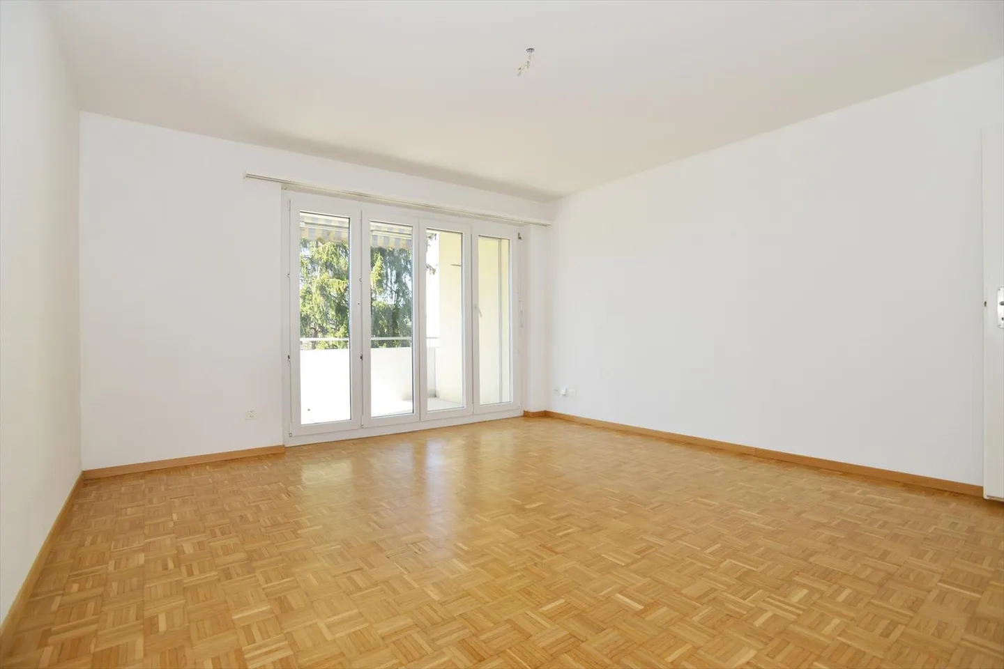 Rent without deposit - My 4 walls! - Photo 2 of 10