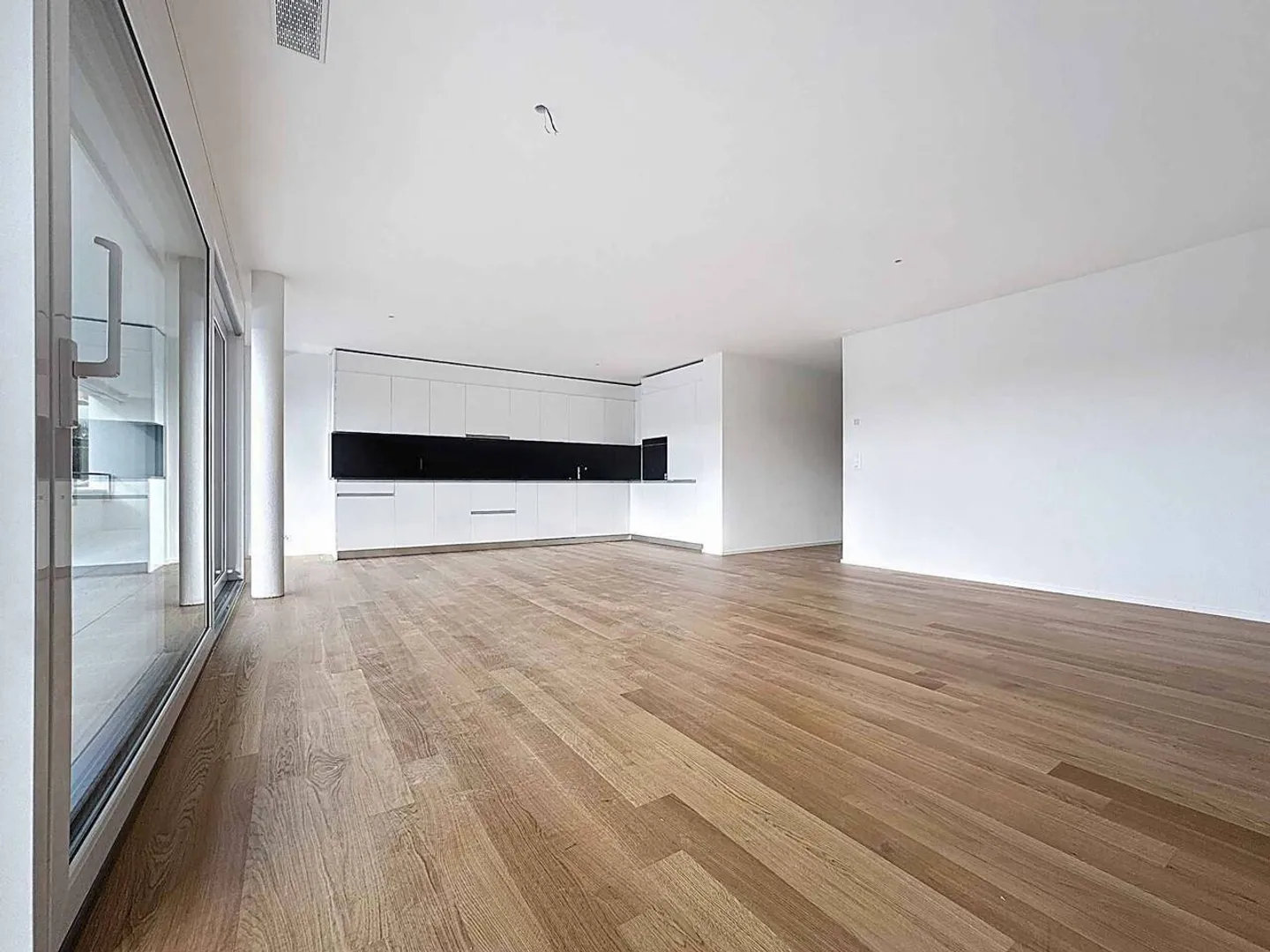 Nuova promozione: appartamento 4.5 locali con balconi coperti - Foto 2 di 13