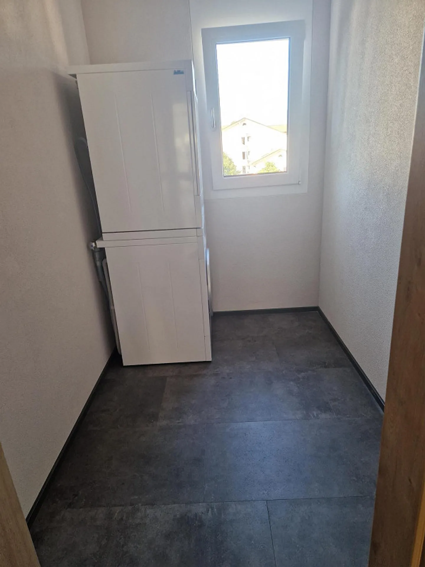 Geräumige neue 2.5 Zimmer Wohnung - Foto 5 von 9