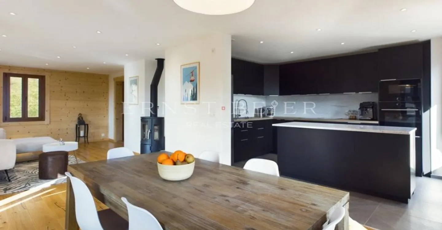 Schönes, vollständig renoviertes Herrenhaus - 2 Wohnungen - Foto 2 von 12