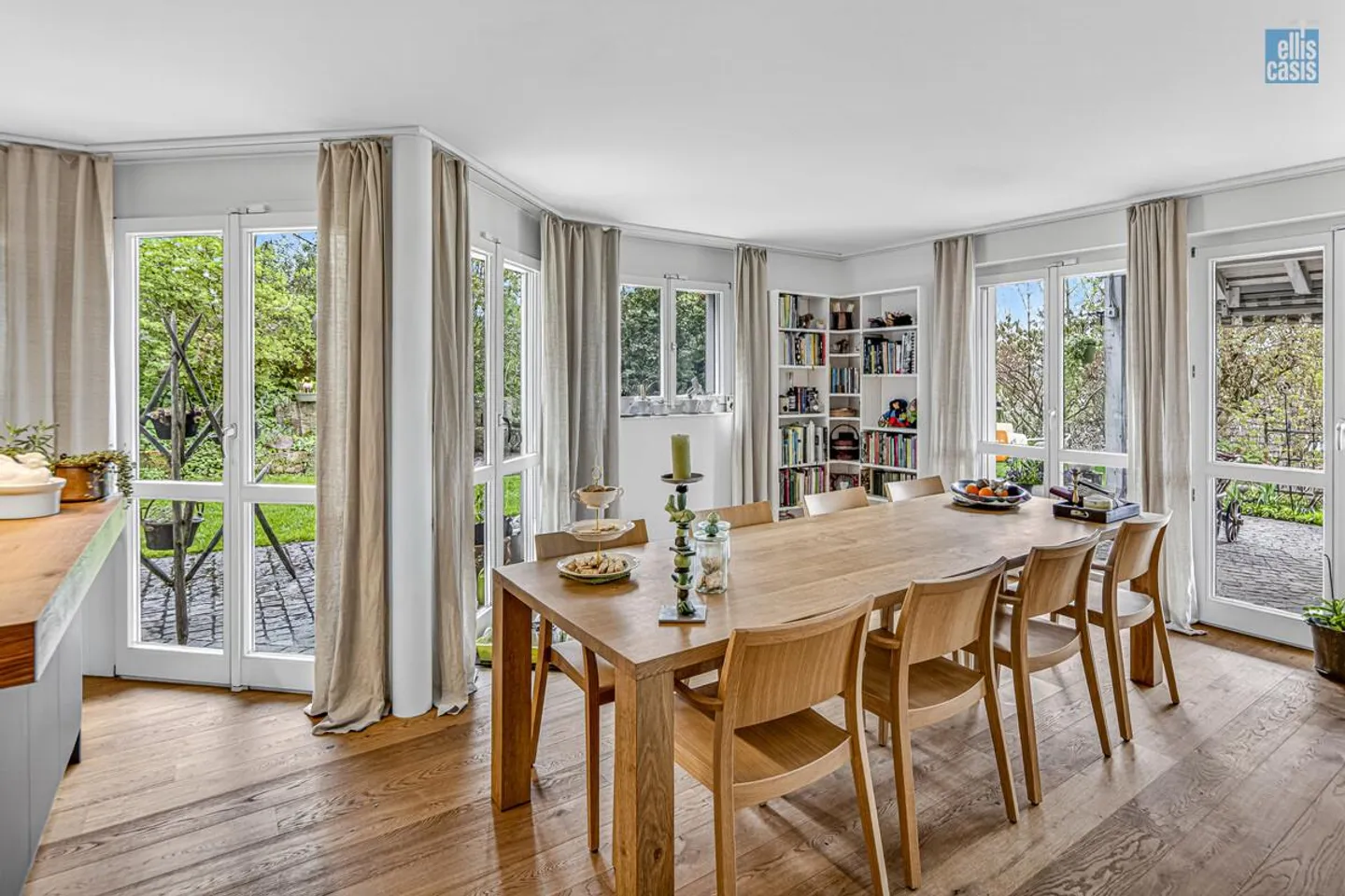 Maison individuelle de 5 ½ pièces de rêve dans un emplacement en pente sud-ouest surélevé ! - Photo 12 sur 22