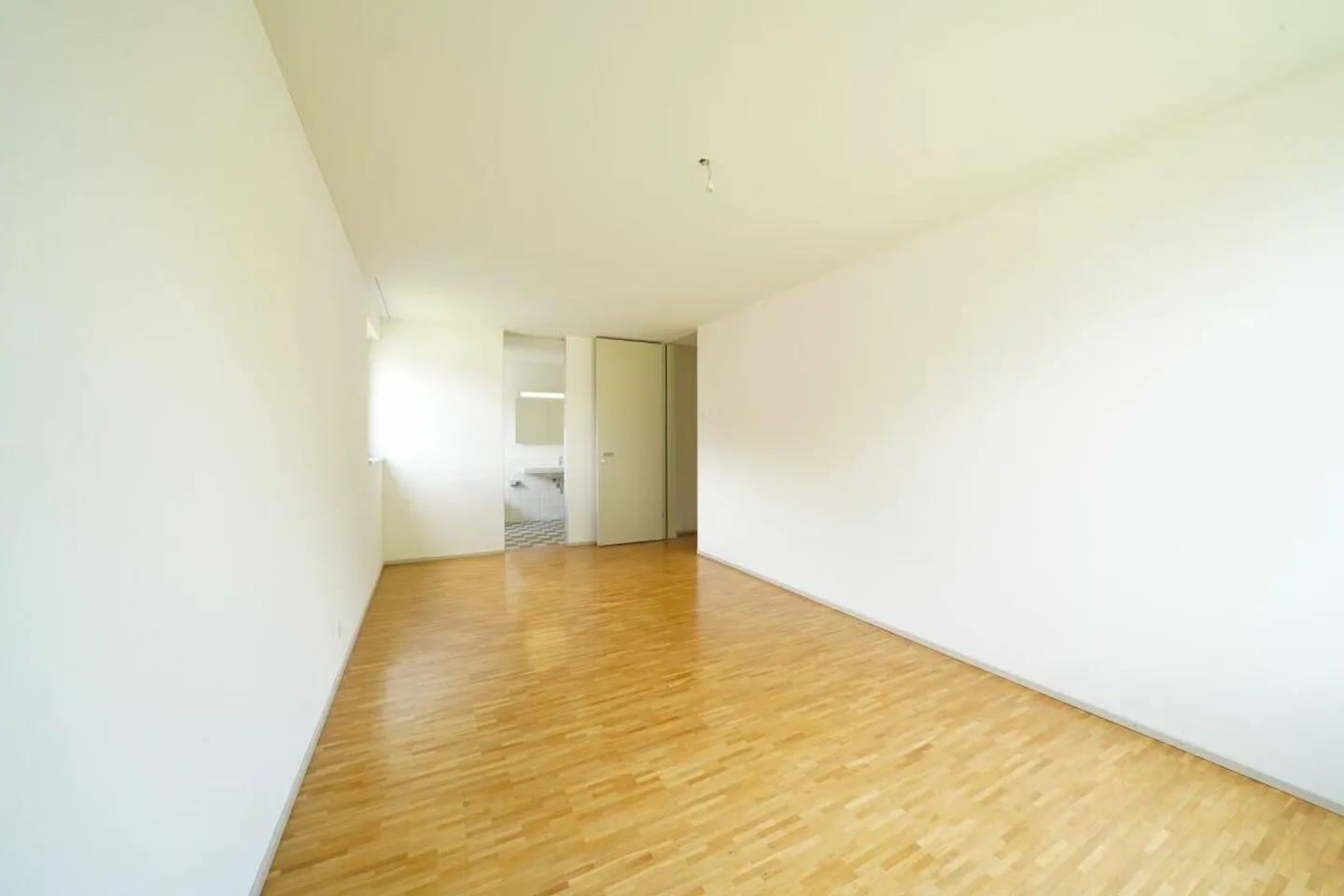 Appartement attrayant de 4,5 pièces dans un emplacement calme à Büren NW - Photo 3 sur 8