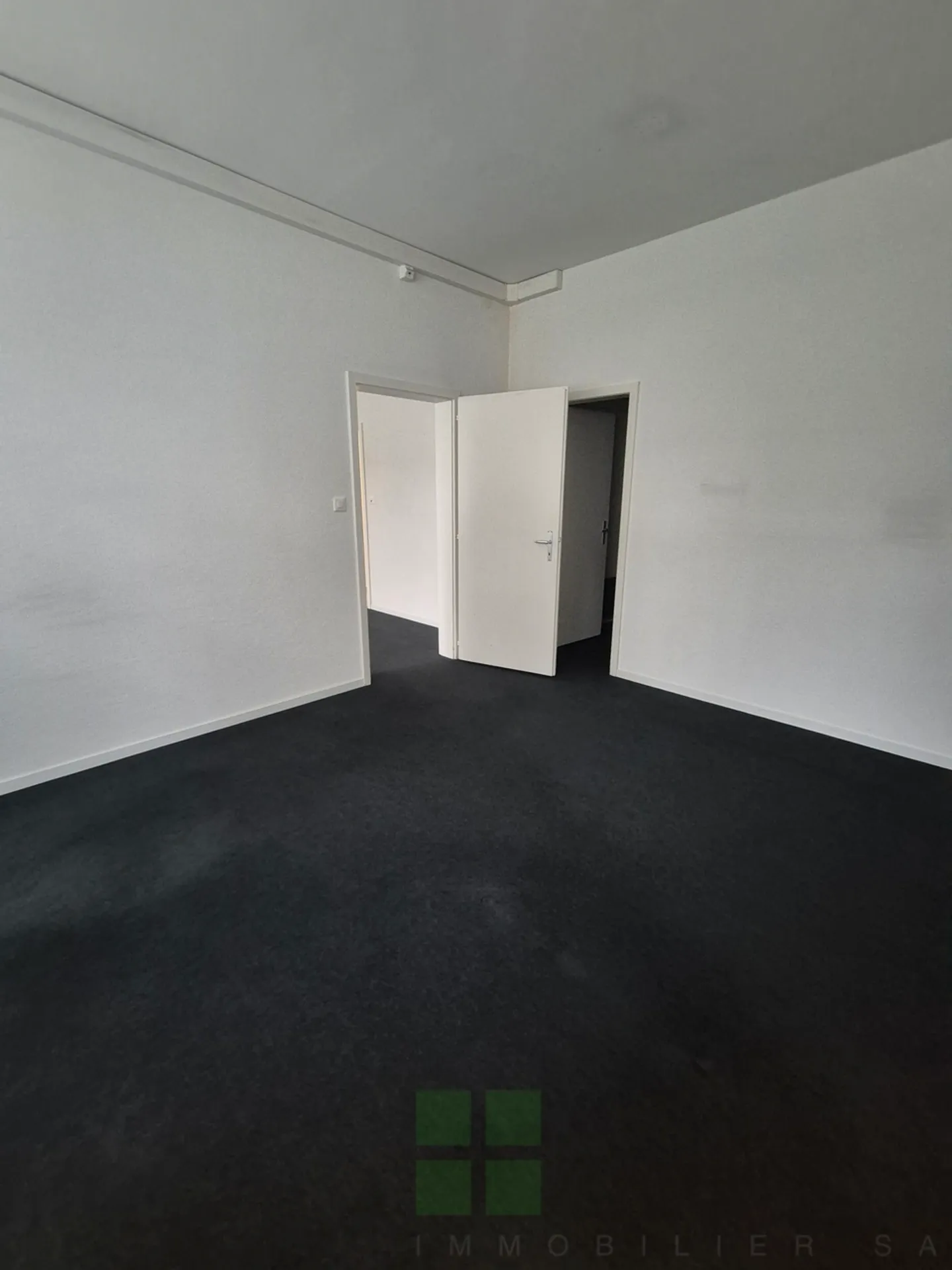 Azienda innovativa nel centro del Giura - Foto 6 di 8