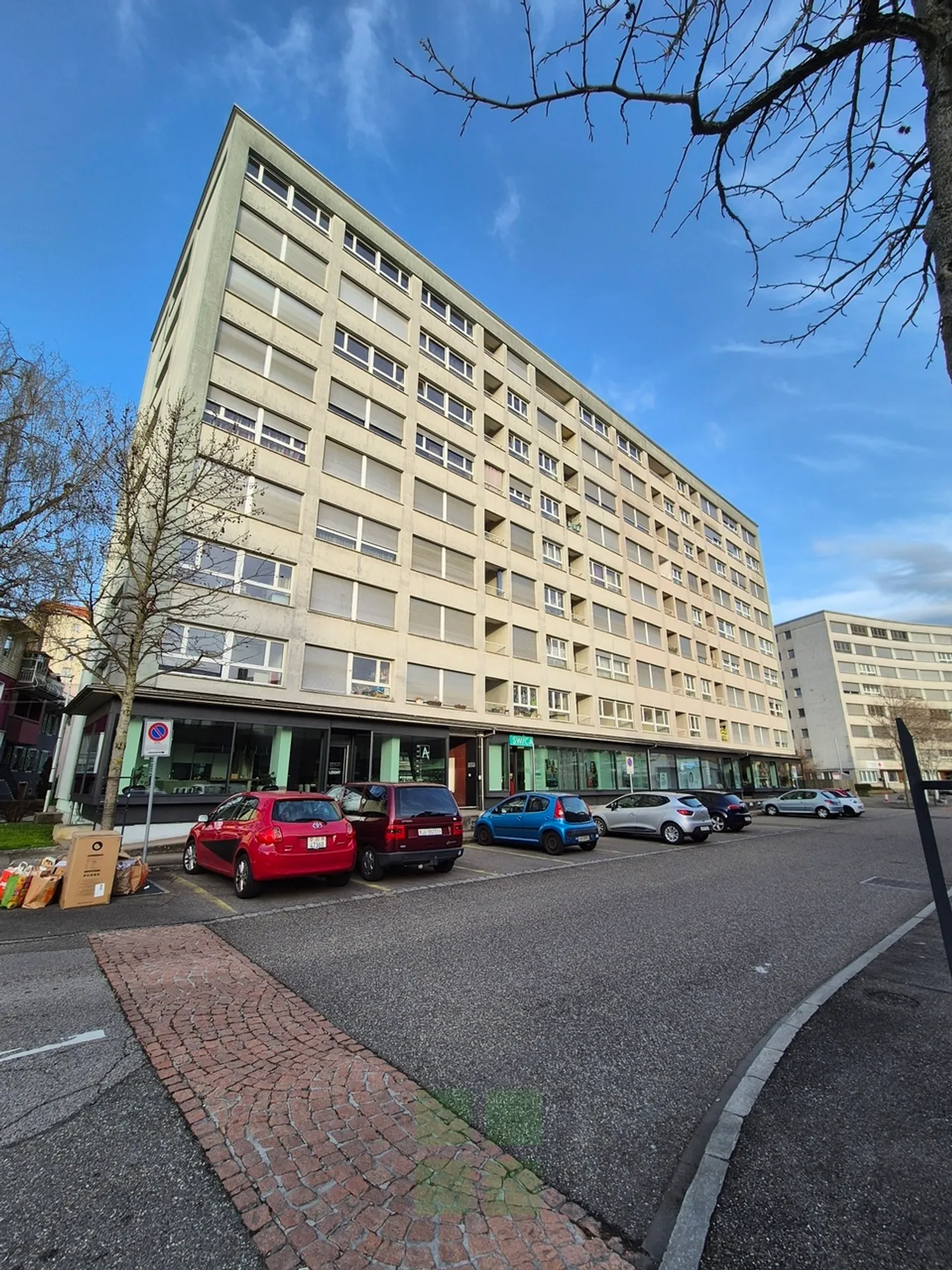 Azienda innovativa nel centro del Giura - Foto 8 di 8