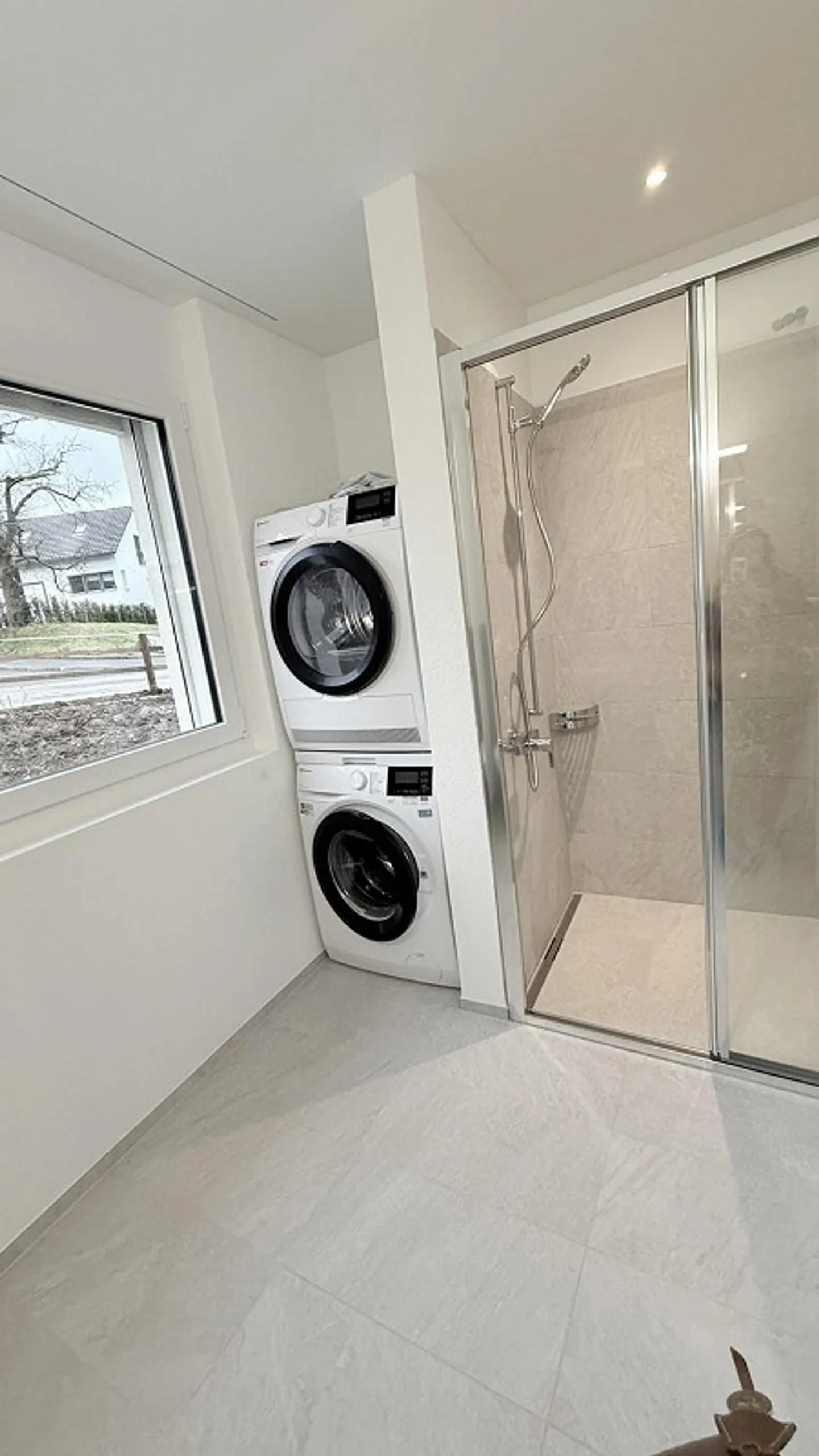 Première location dans un endroit calme et ensoleillé avec un grand balcon - Photo 6 sur 13