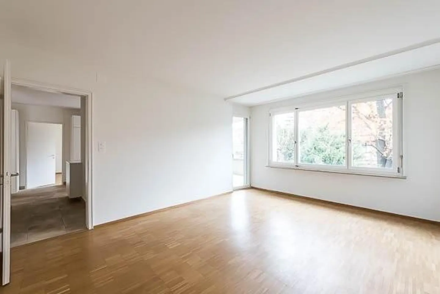 Modern apartment in quiet Gellert - Photo 6 of 8