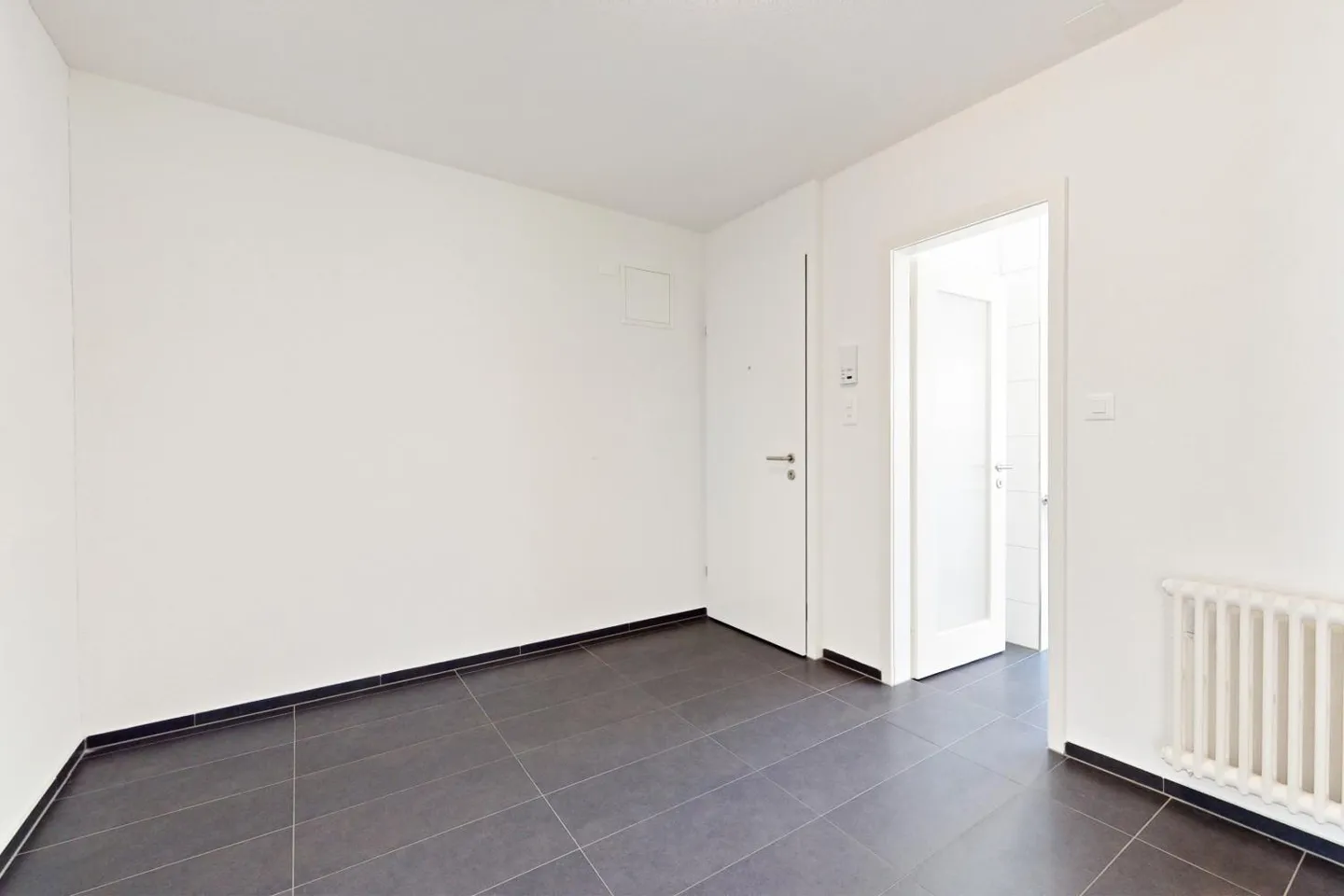 Charmante 4.5 Zimmer Wohnung - Foto 8 von 9