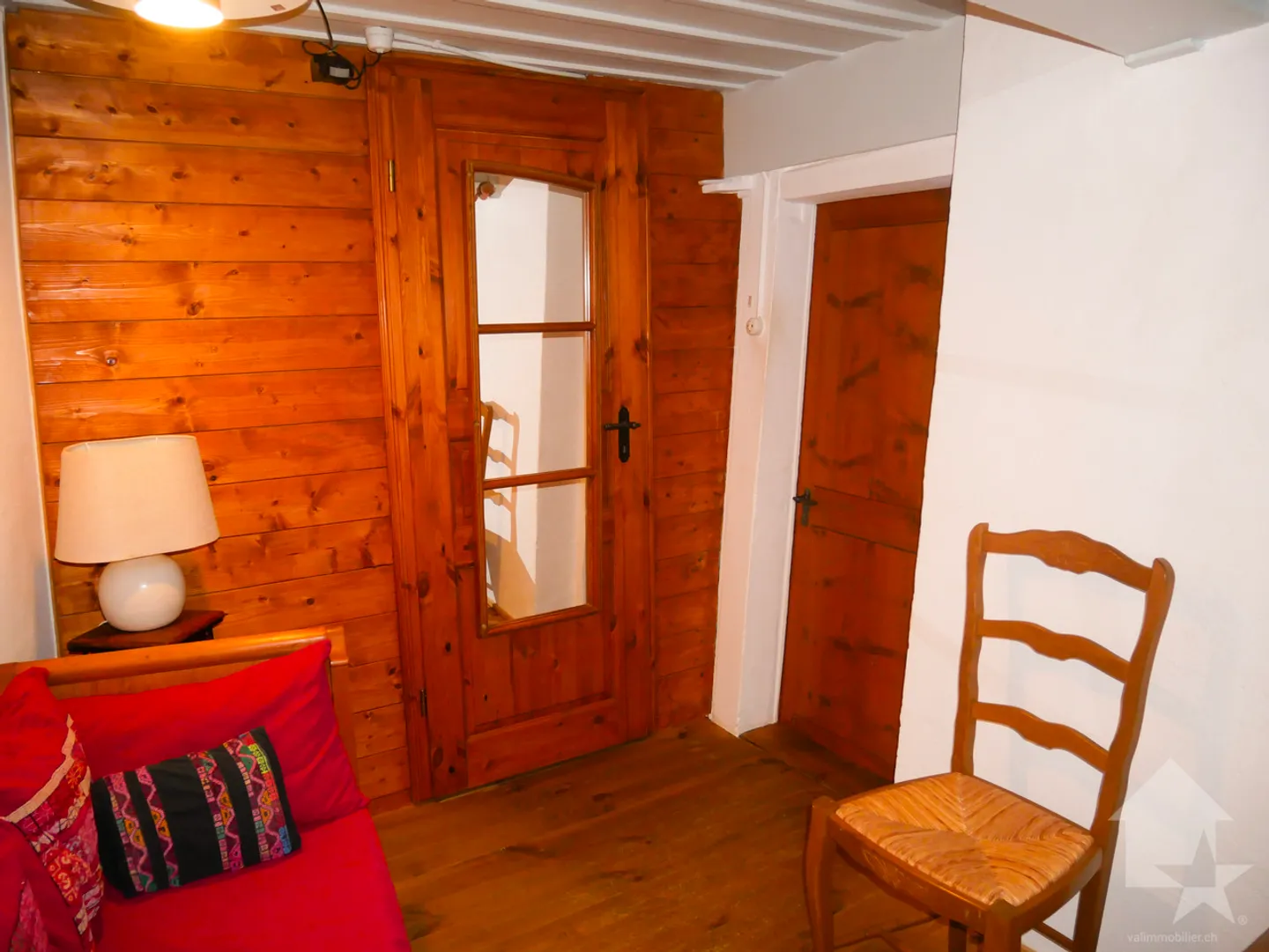 Charmant raccard rénové avec goût au Biolley, vue imprenable ! - Photo 16 sur 38