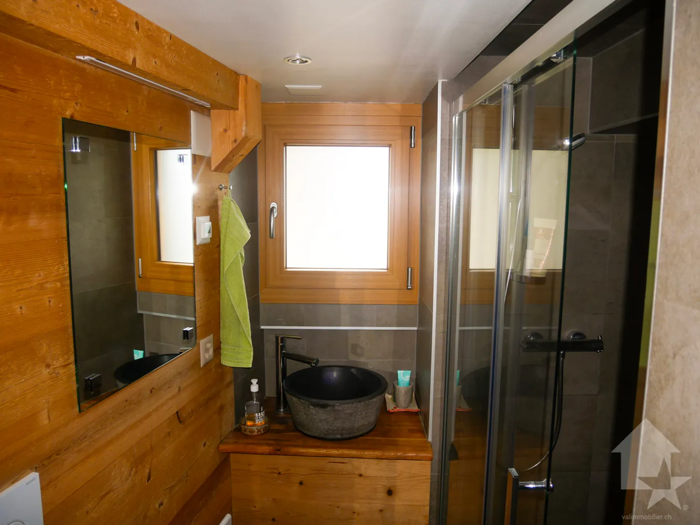 Charmant raccard rénové avec goût au Biolley, vue imprenable ! - Photo 23 sur 38