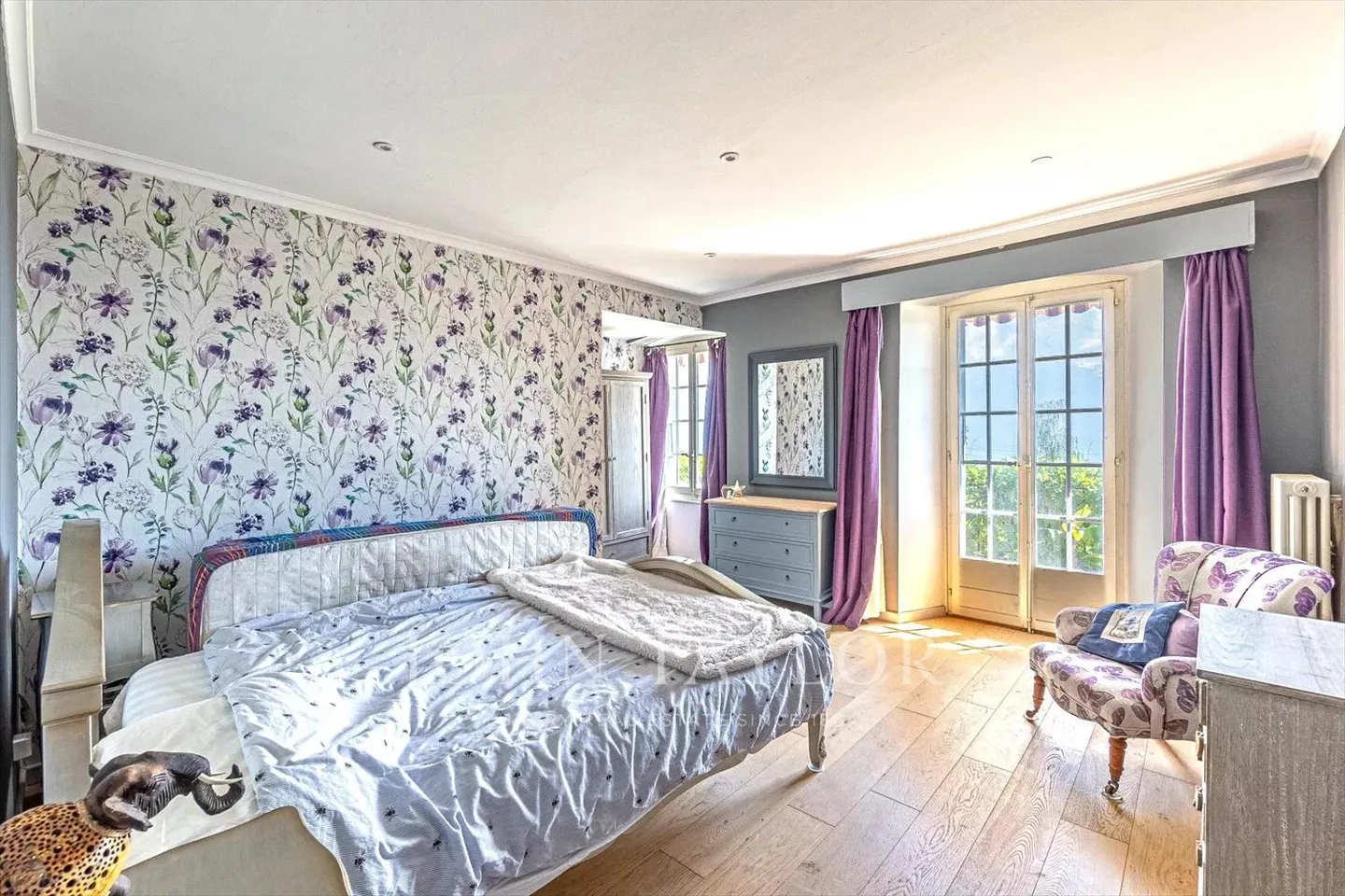 Casa con 600m2 nel cuore di St-Légier - Foto 9 di 13