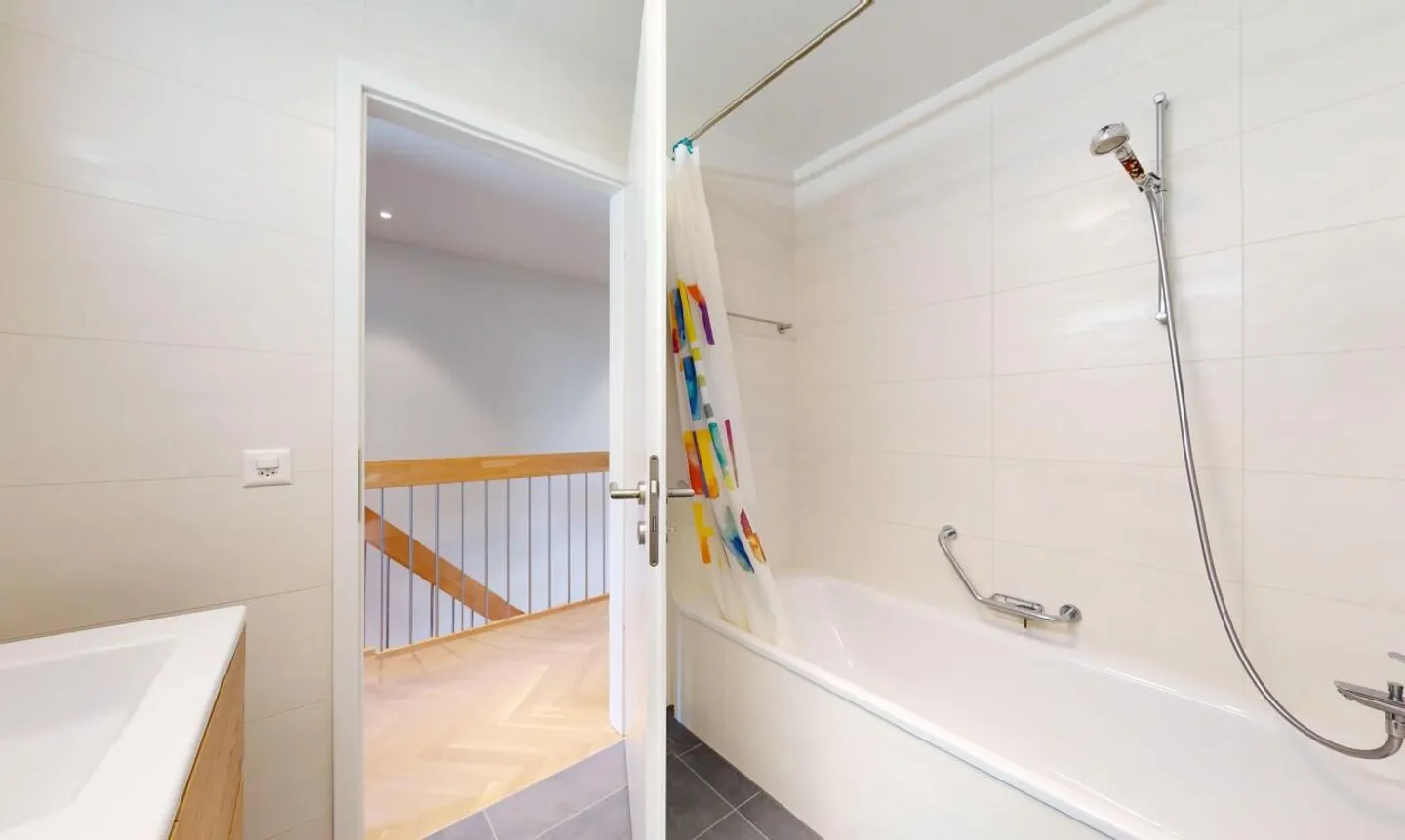 Very bright 3.5 room duplex in a Minergie-ECO building - Photo 11 of 13